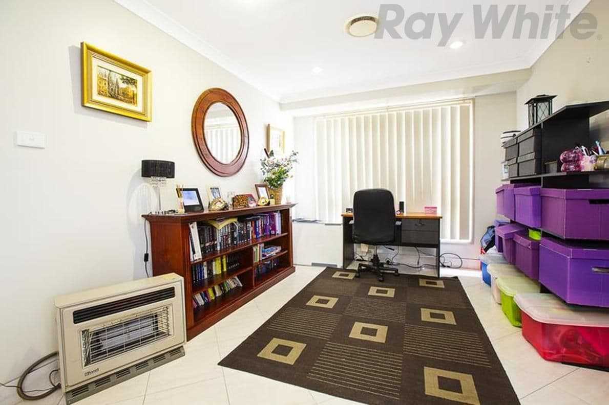 12 Palana Close, WEST HOXTON NSW 2171, West Hoxton - Thumbnail 4