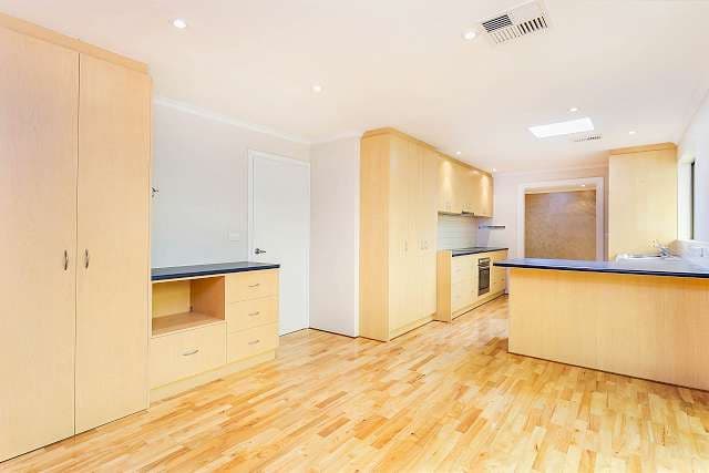 19 Lincoln Street, LARGS BAY SA 5016, Largs Bay - Thumbnail 4