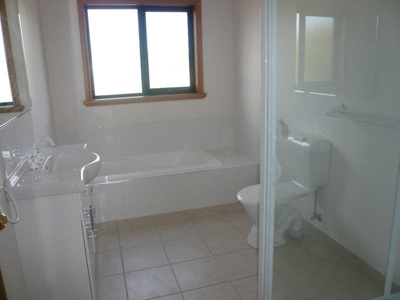 13 Kinross Road, INVERMAY TAS 7248, Invermay - Thumbnail 5