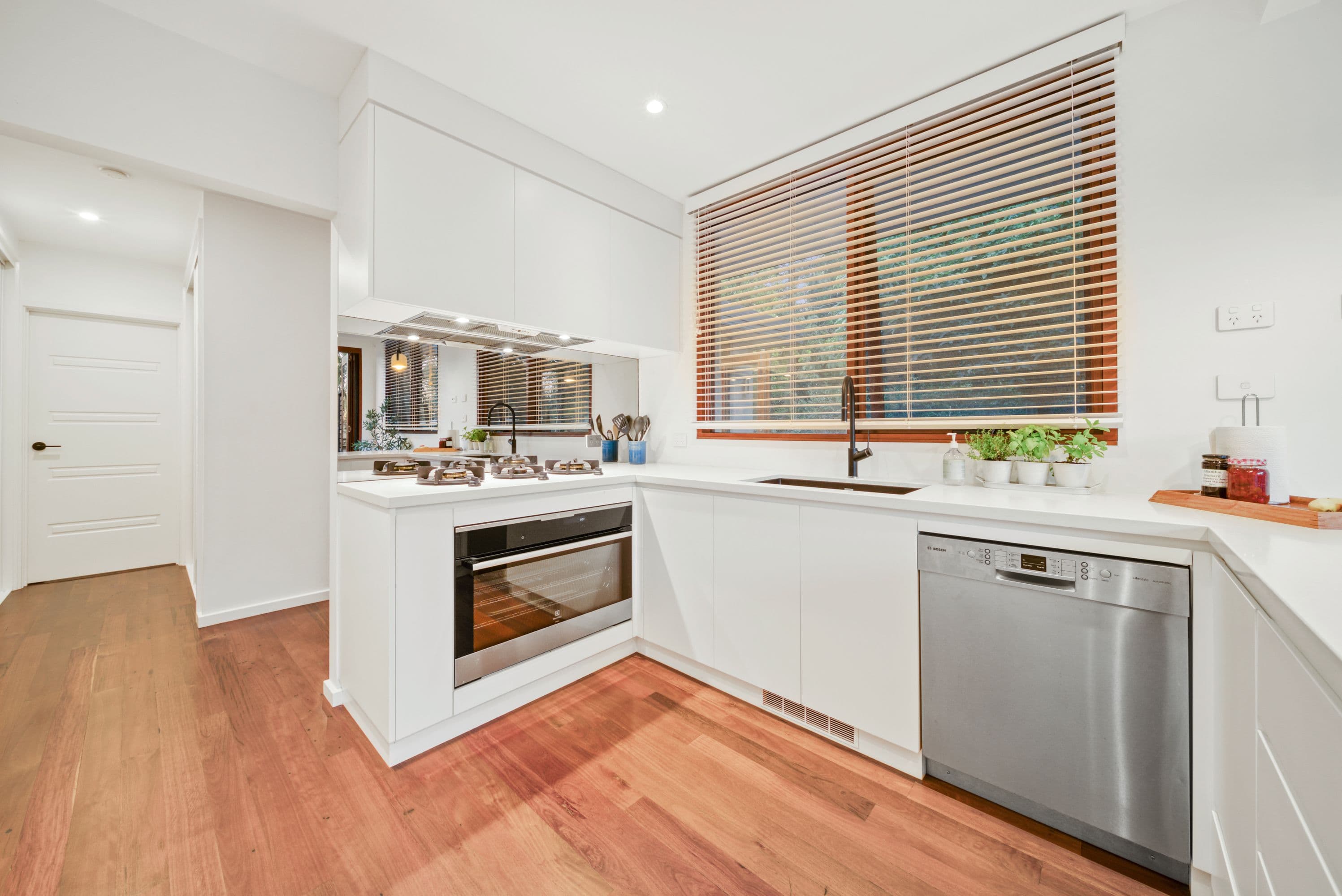 21 Jagara Street, Aranda ACT 2614, Aranda - Thumbnail 5