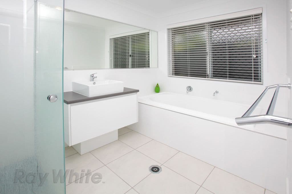 79 Addison Road, CAMIRA QLD 4300, Camira - Thumbnail 6