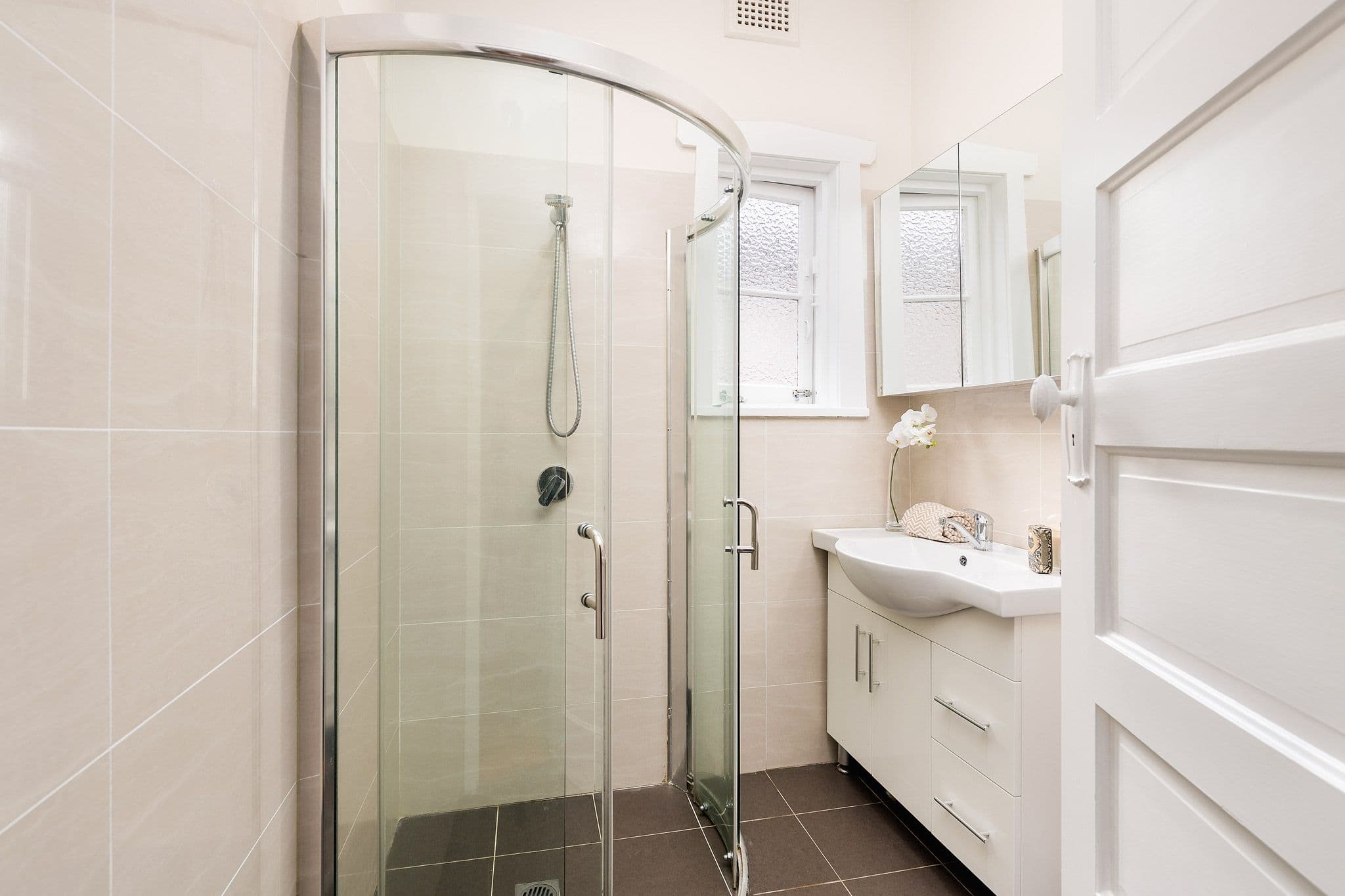 379 Livingstone Road, Marrickville NSW 2204, Marrickville - Thumbnail 5