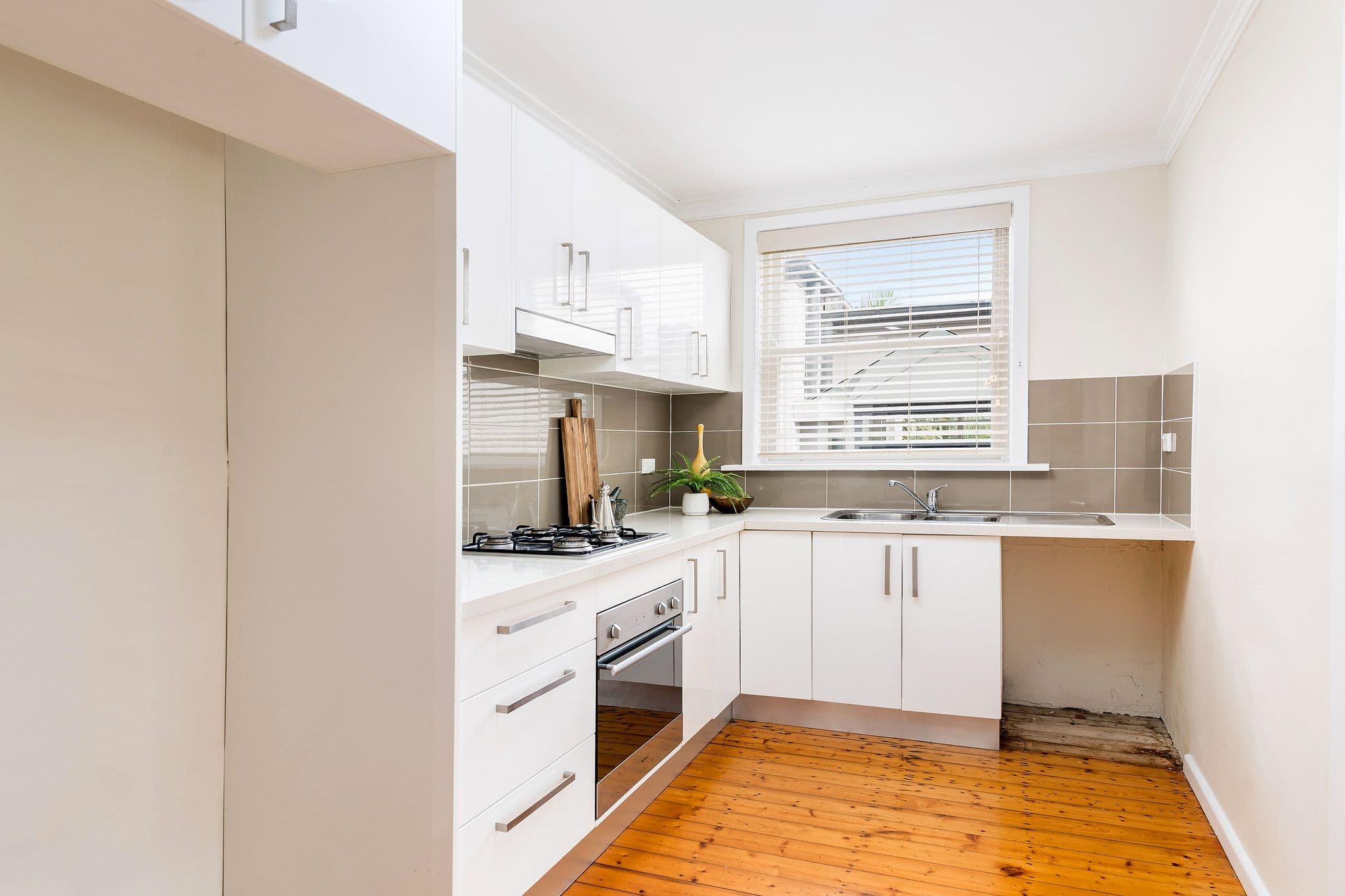 379 Livingstone Road, Marrickville NSW 2204, Marrickville - Thumbnail 7