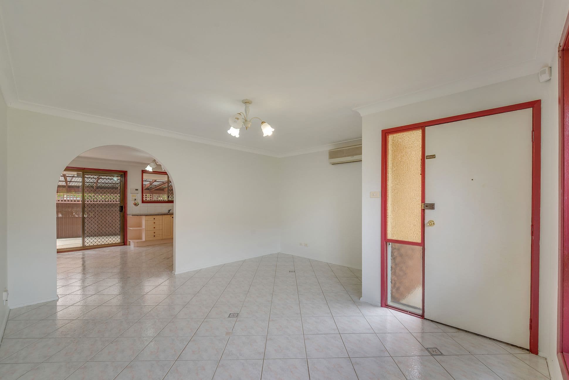19 Kings Road, Ingleburn - Thumbnail 3