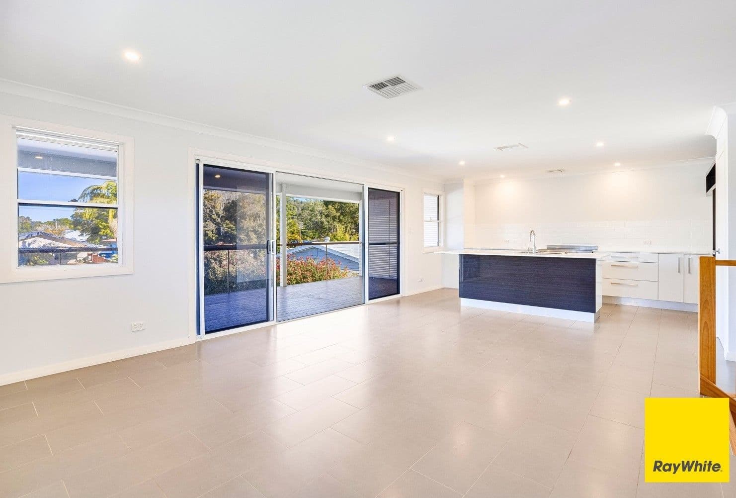 61 Boronia Avenue, Woy Woy NSW 2256, Woy Woy - Thumbnail 3