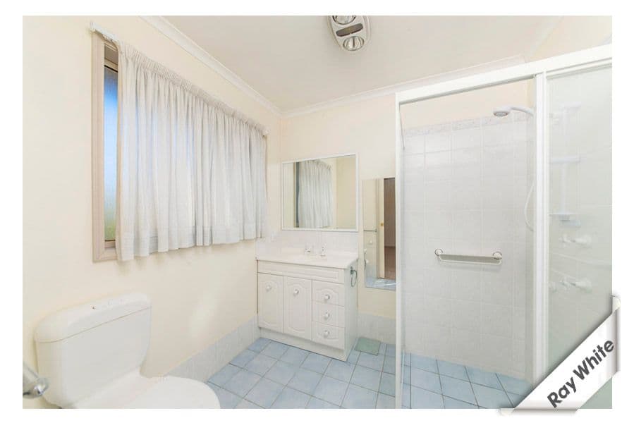 8 Glebe Avenue, QUEANBEYAN NSW 2620, Queanbeyan - Thumbnail 6