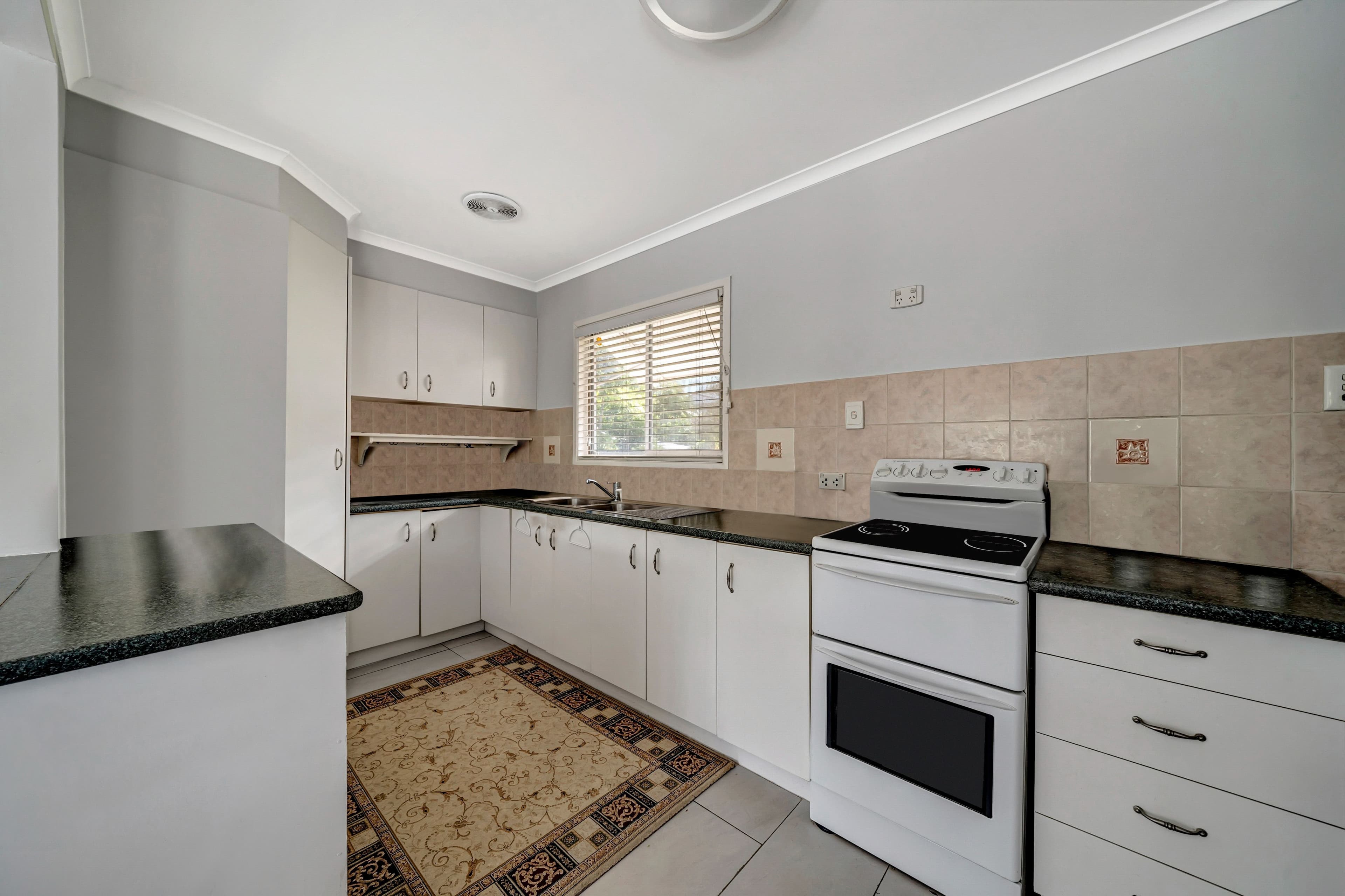 35 Saint Andrew Street, Kuraby QLD 4112, Kuraby - Thumbnail 4