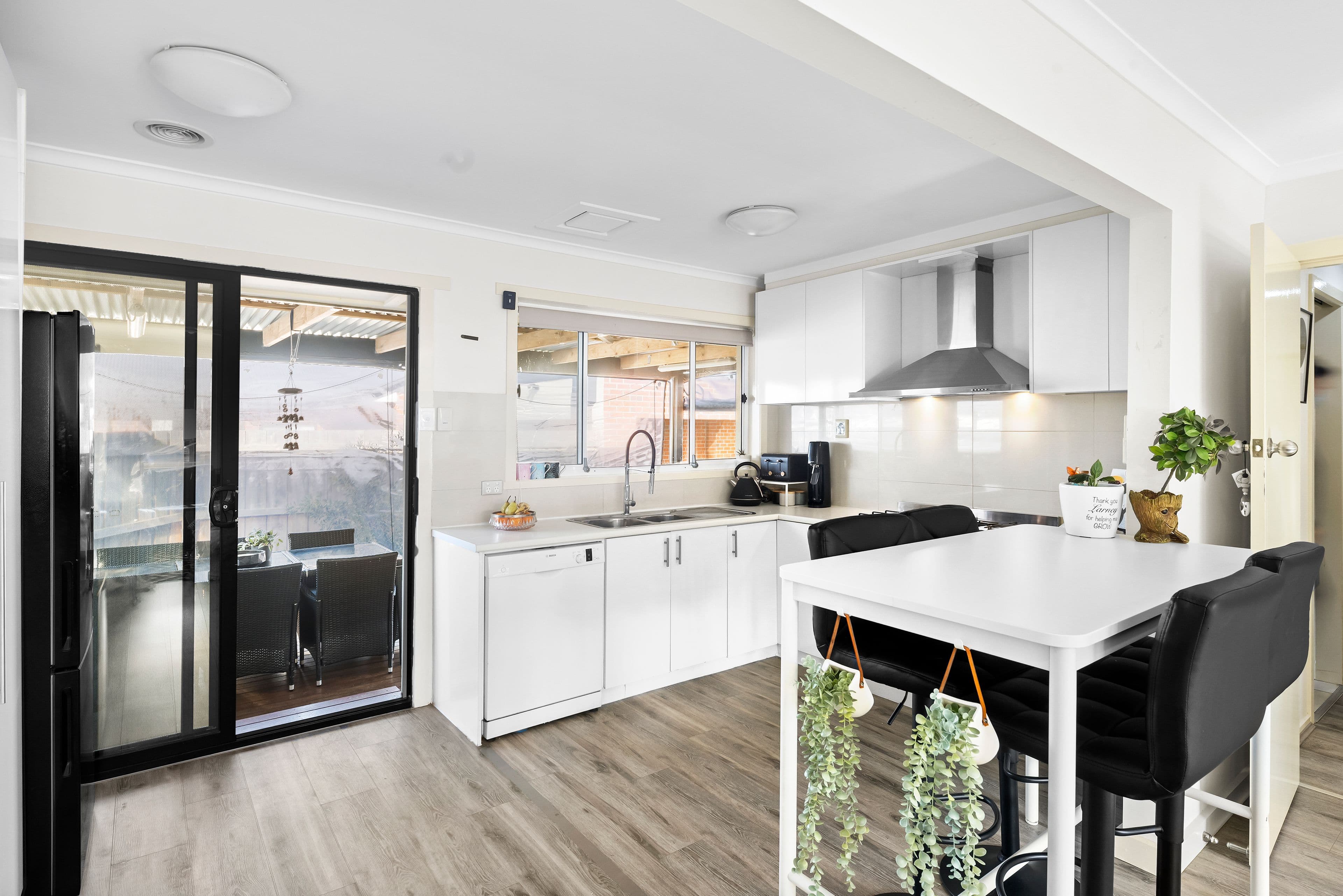 25 Sevenoaks Avenue, Croydon VIC 3136, Croydon - Thumbnail 5