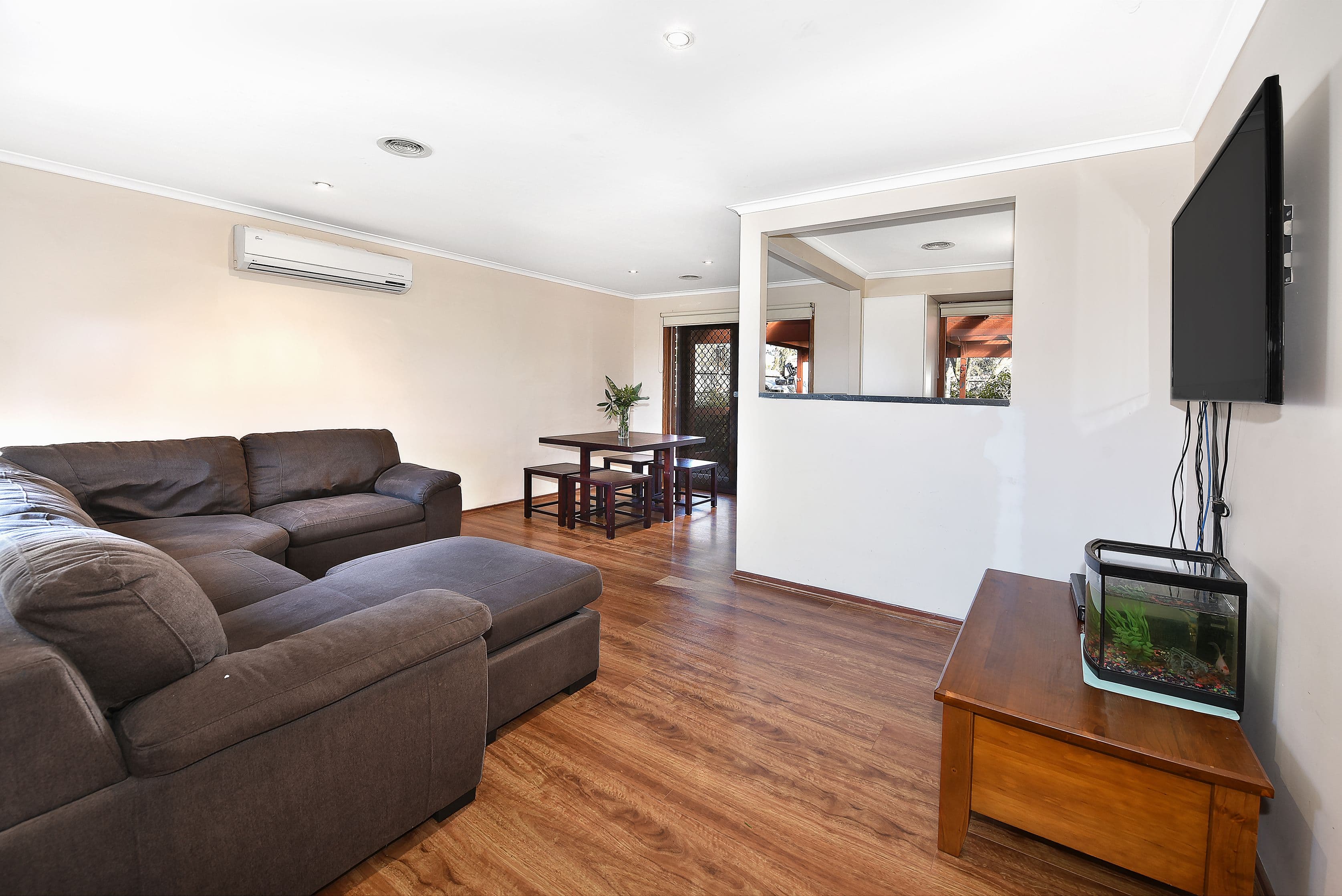 25 Riversdale Street, Craigieburn VIC 3064, Craigieburn - Thumbnail 4