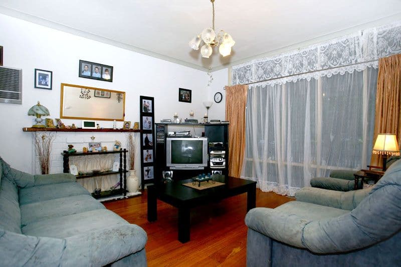 16 Marwarra Street, RINGWOOD EAST VIC 3135, Ringwood East - Thumbnail 2