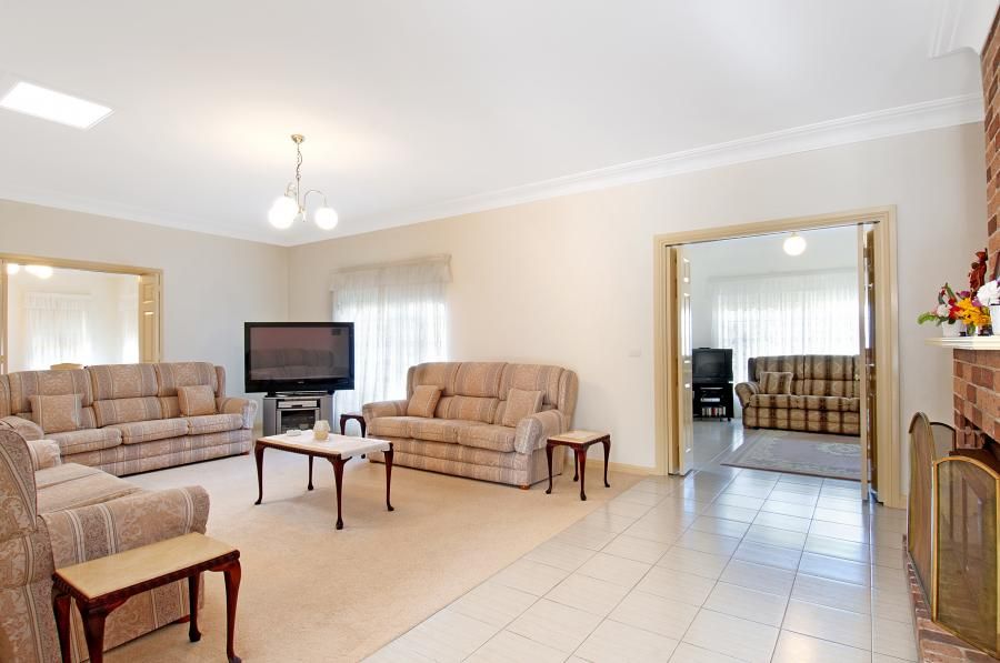 10 Beechwood Parade, CHERRYBROOK NSW 2126, Cherrybrook - Thumbnail 4