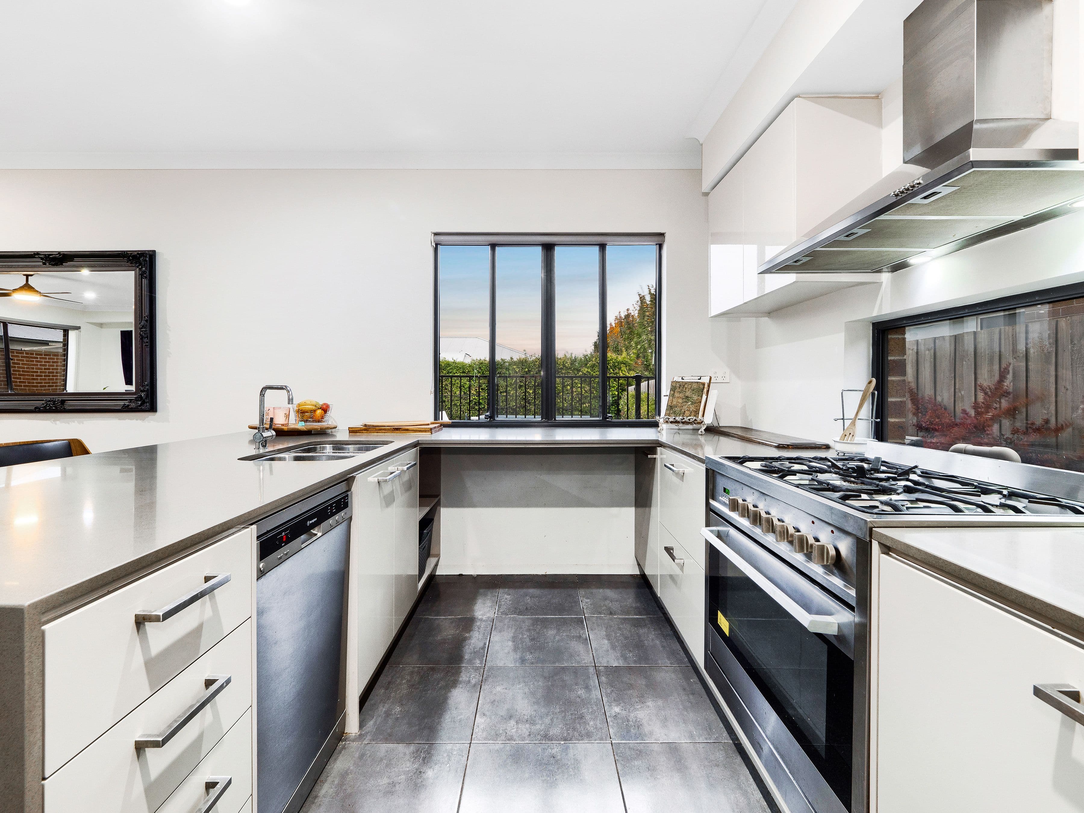 19 Strathcona Avenue, Clyde VIC 3978, Clyde - Thumbnail 4