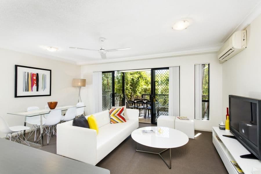 11 Kitchener Street, Coorparoo QLD 4151, Coorparoo - Thumbnail 3