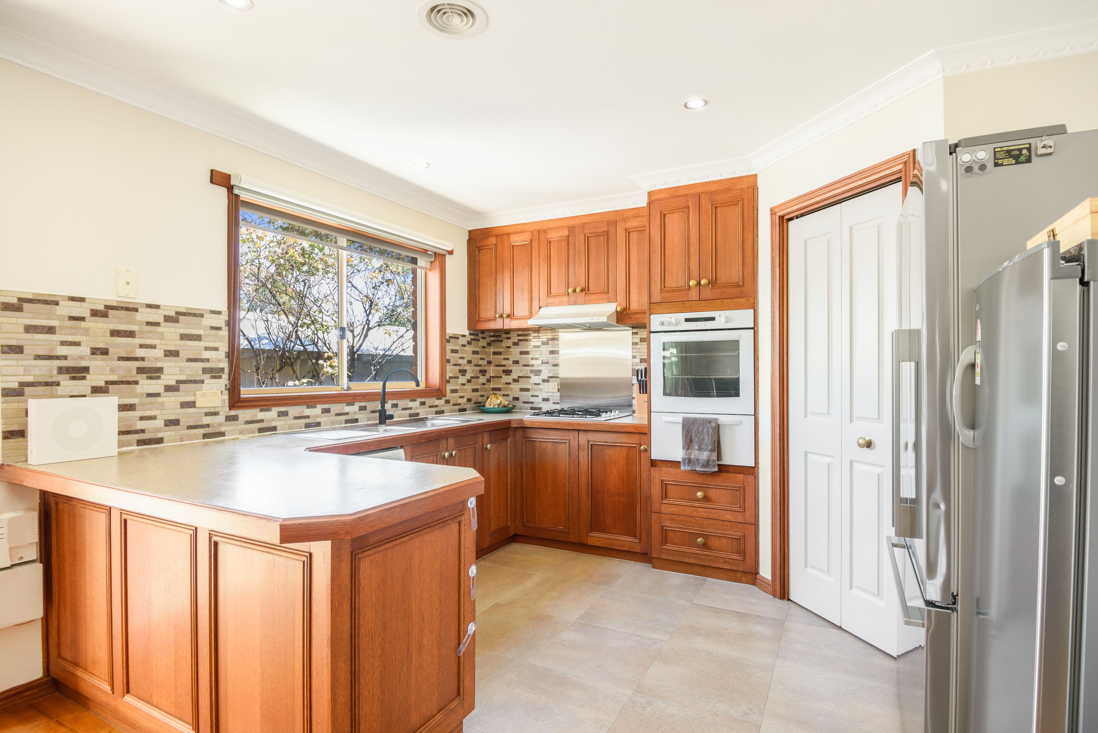 423 Richards Street, Canadian VIC 3350, Canadian - Thumbnail 2