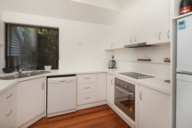 14 Ladds Ridge Road, BURLEIGH HEADS QLD 4220, Burleigh Heads - Thumbnail 8