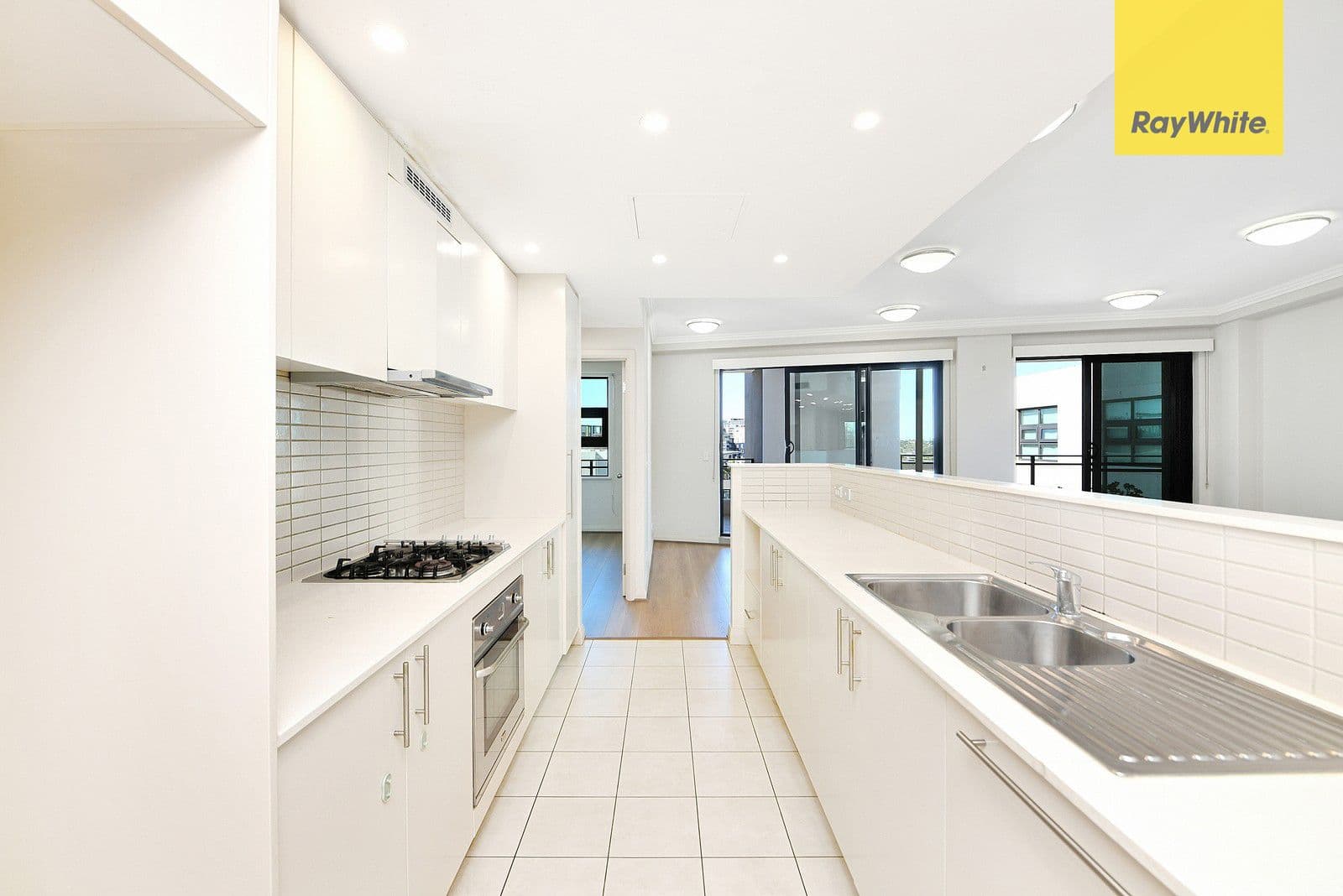 11 Bay Drive, Meadowbank NSW 2114, Meadowbank - Thumbnail 2