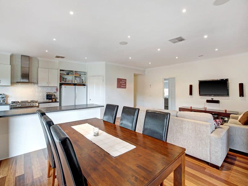 22 Coliban Drive, Mernda VIC 3754, Mernda - Thumbnail 5