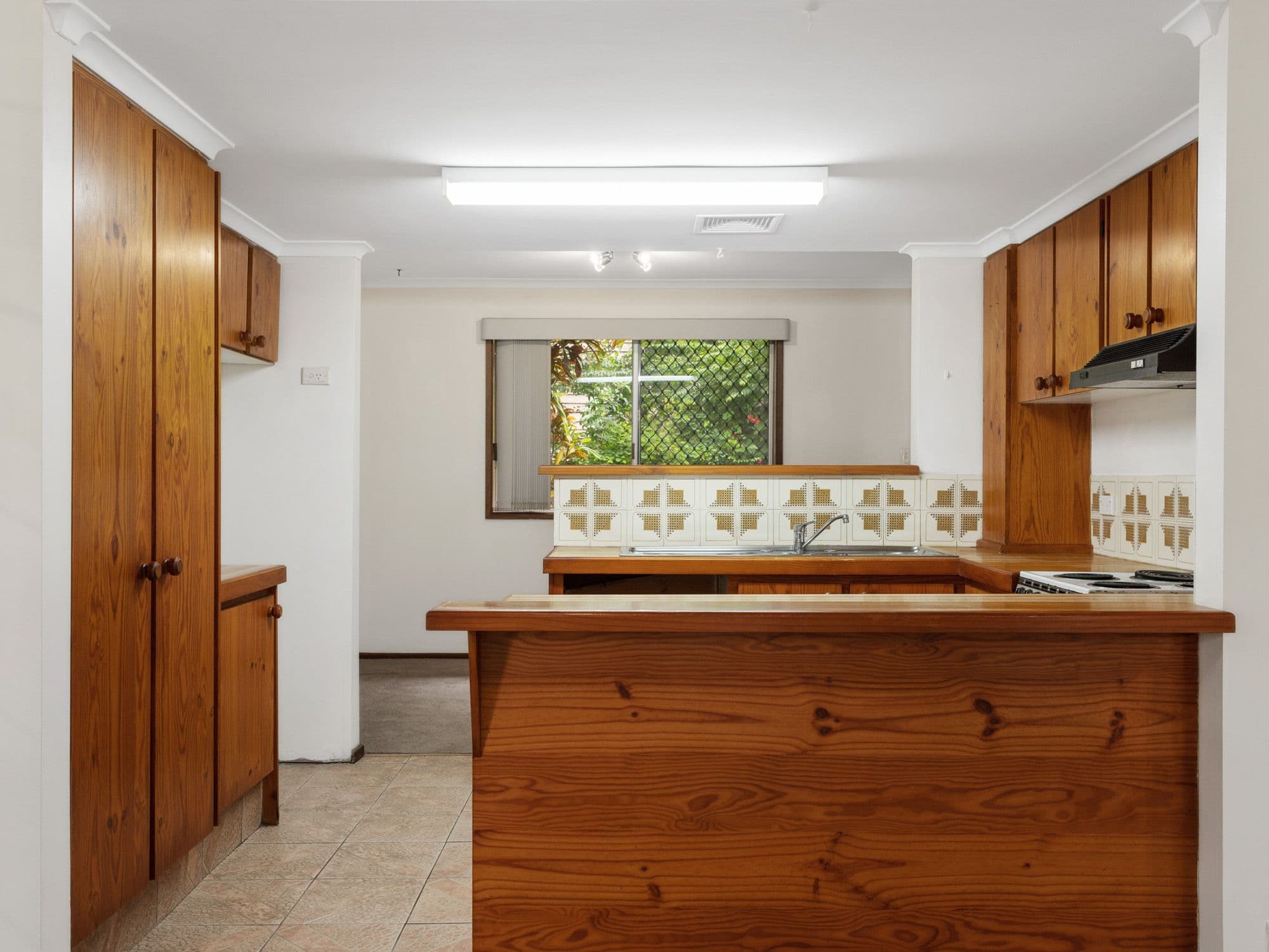 43 North Street, Southport QLD 4215, Southport - Thumbnail 3