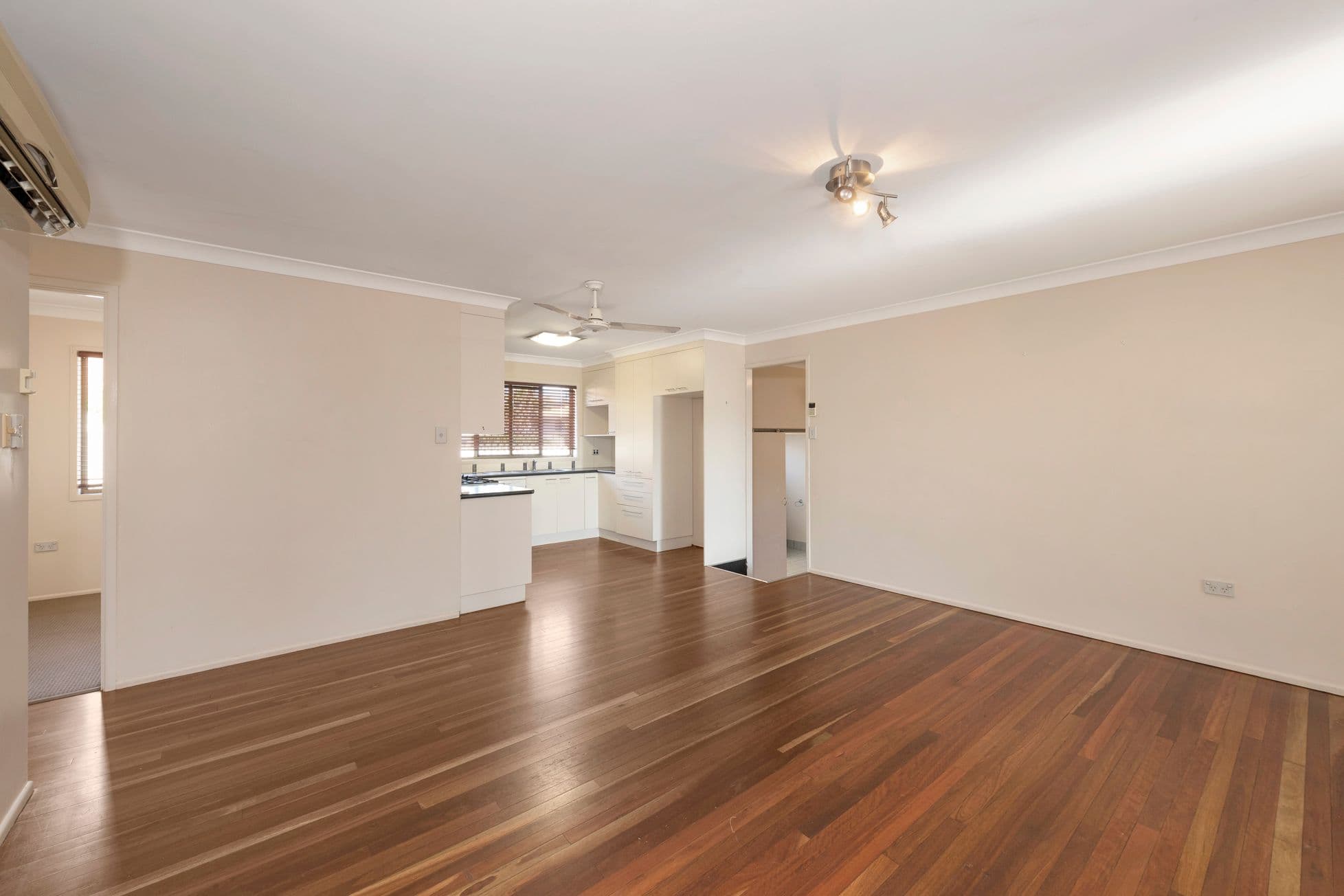 23 Hilltop Parade, Avoca QLD 4670, Avoca - Thumbnail 4