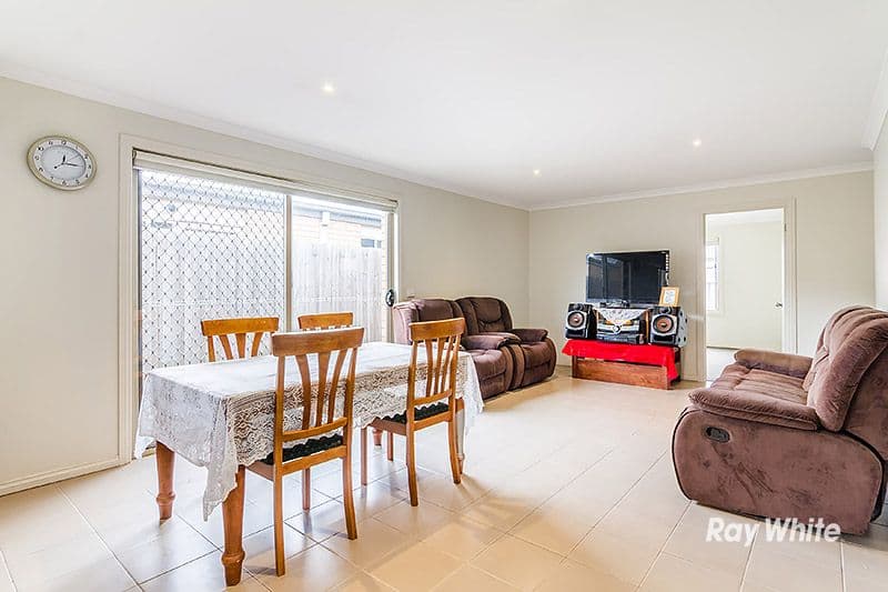 21 Pepperbush Circuit, Cranbourne VIC 3977, Cranbourne - Thumbnail 4