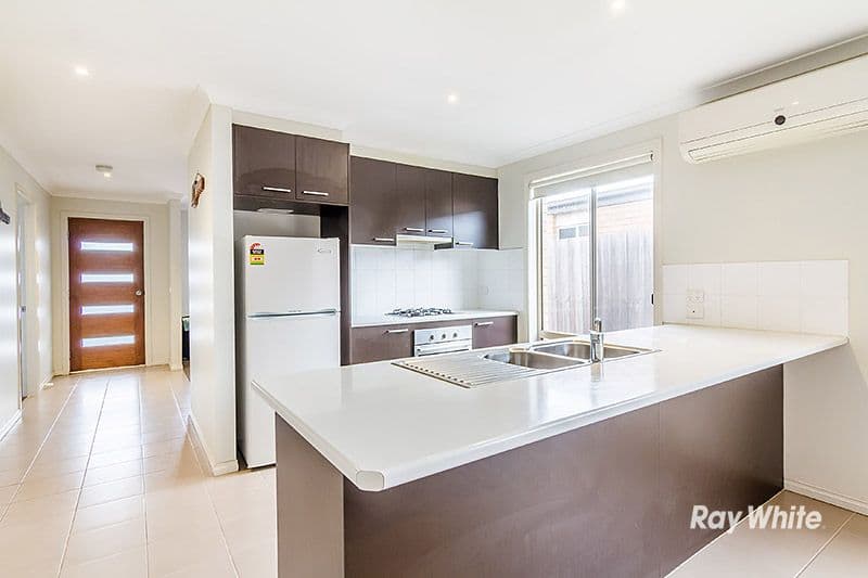 21 Pepperbush Circuit, Cranbourne VIC 3977, Cranbourne - Thumbnail 5