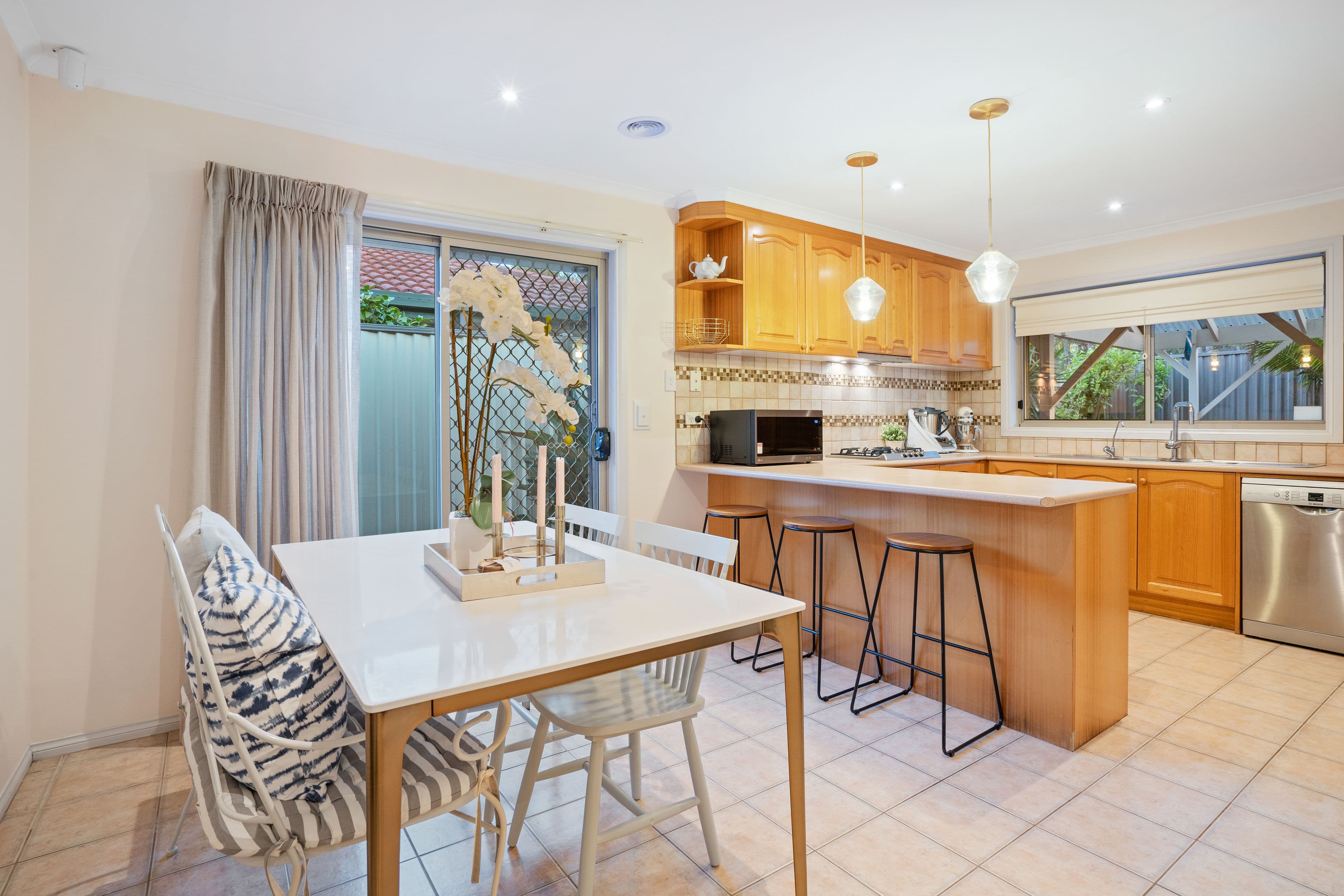 81 Josef Avenue, Bundoora VIC 3083, Bundoora - Thumbnail 3