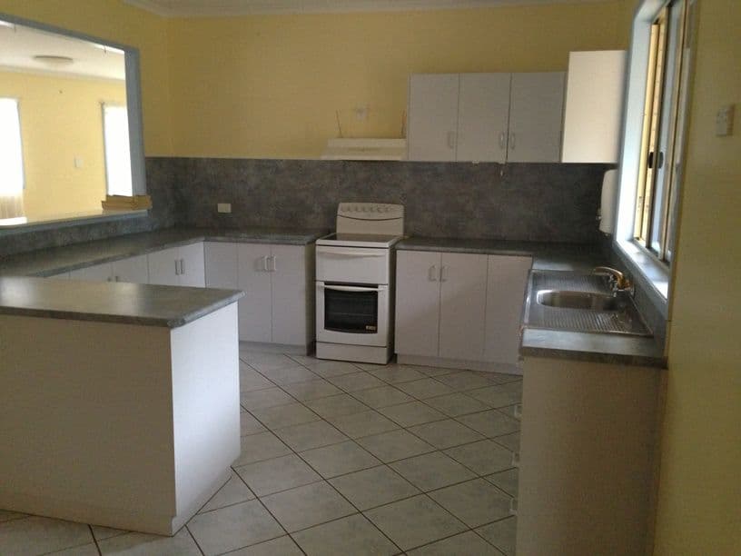 20 Janz Court, SLADE POINT QLD 4740, Slade Point - Thumbnail 2
