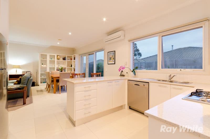 90 Herbert Street, MORNINGTON VIC 3931, Mornington - Thumbnail 6