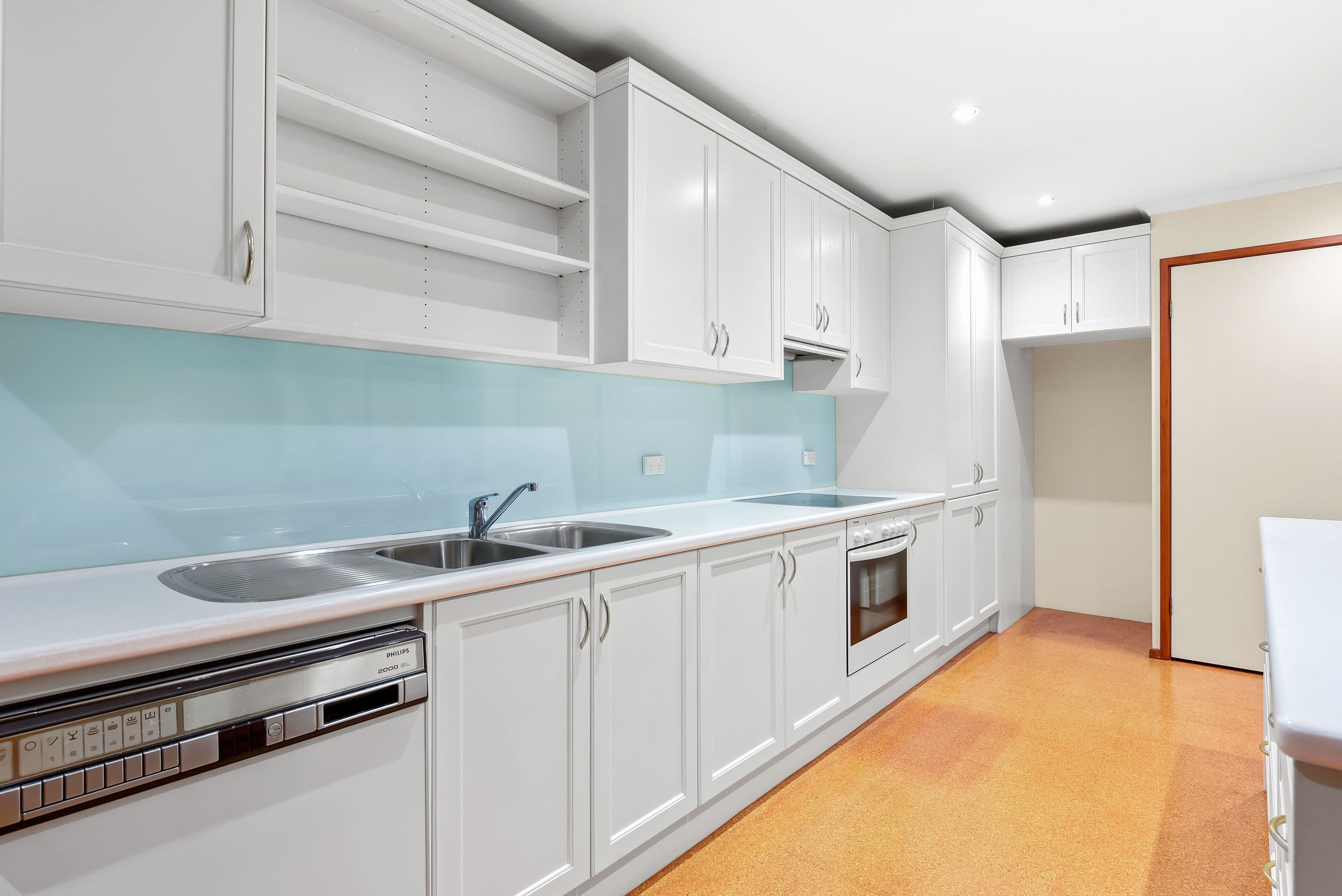 24 Chapman Boulevard, Glen Waverley VIC 3150, Glen Waverley - Thumbnail 3