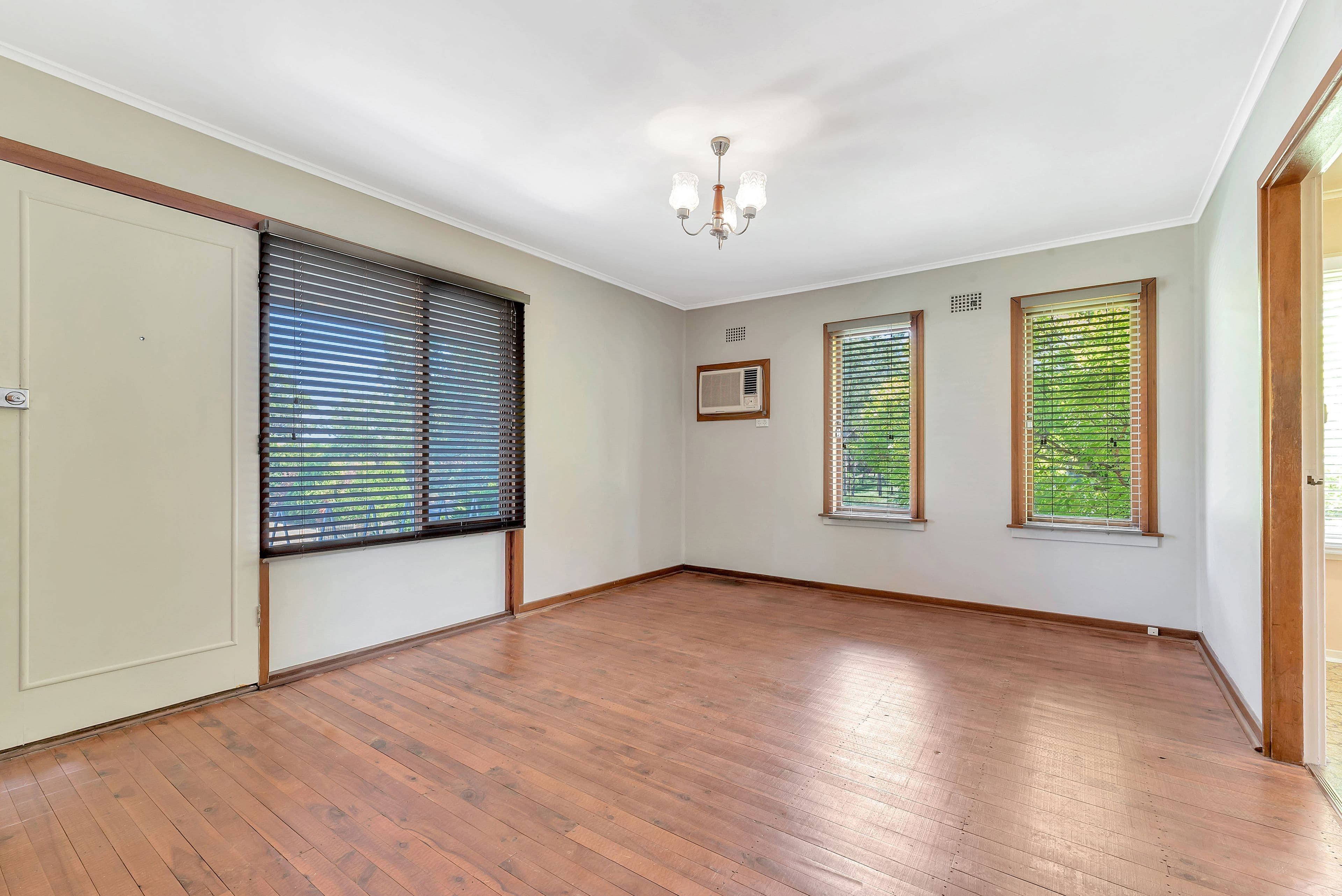 43 Coonong Street, Busby - Thumbnail 2
