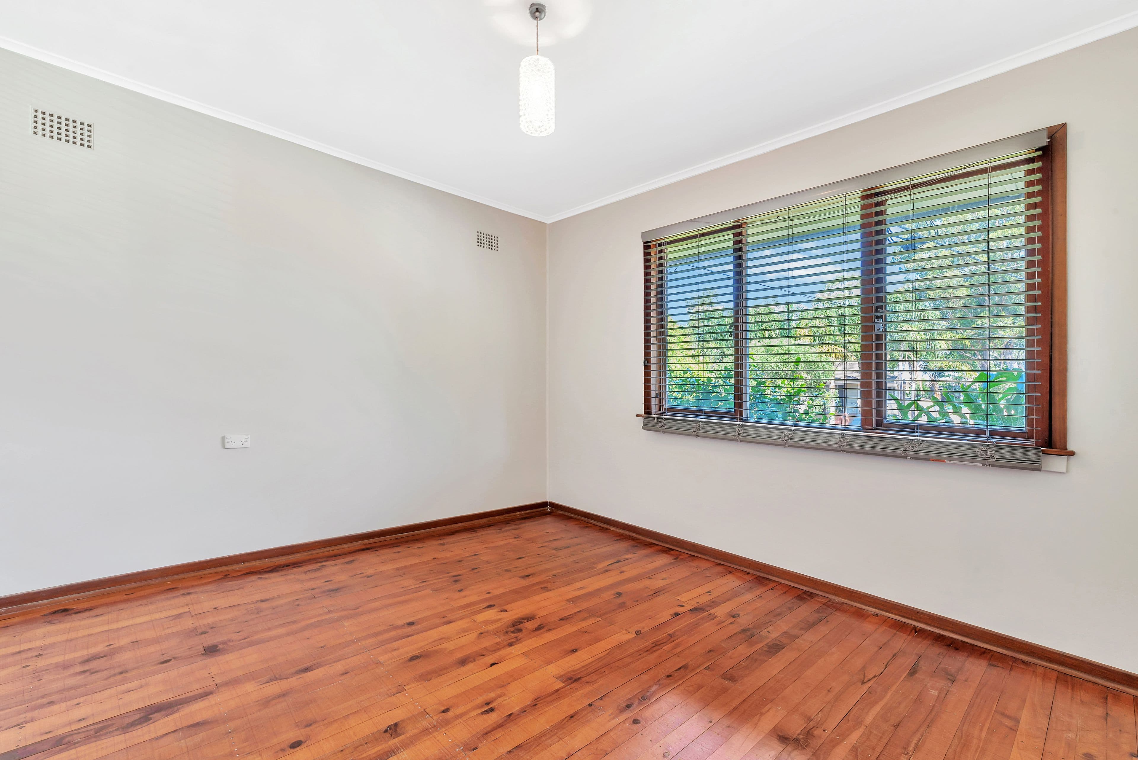 43 Coonong Street, Busby - Thumbnail 4