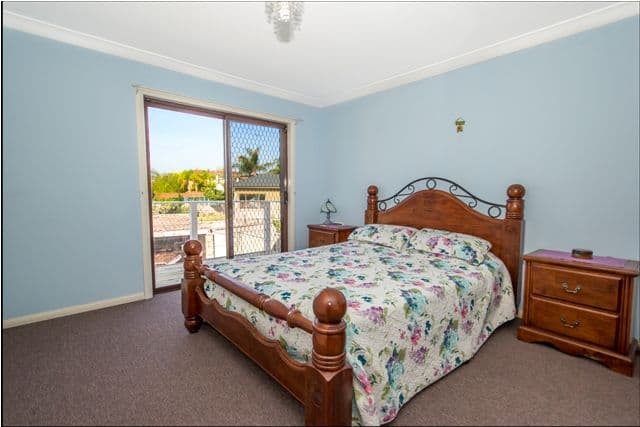 25 Tallowood Crescent, BOSSLEY PARK NSW 2176, Bossley Park - Thumbnail 6