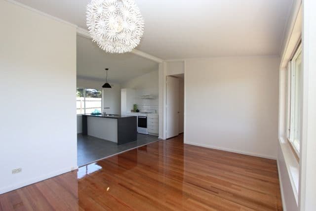 8 Highview Crescent, Surf Beach VIC 3922, Surf Beach - Thumbnail 4