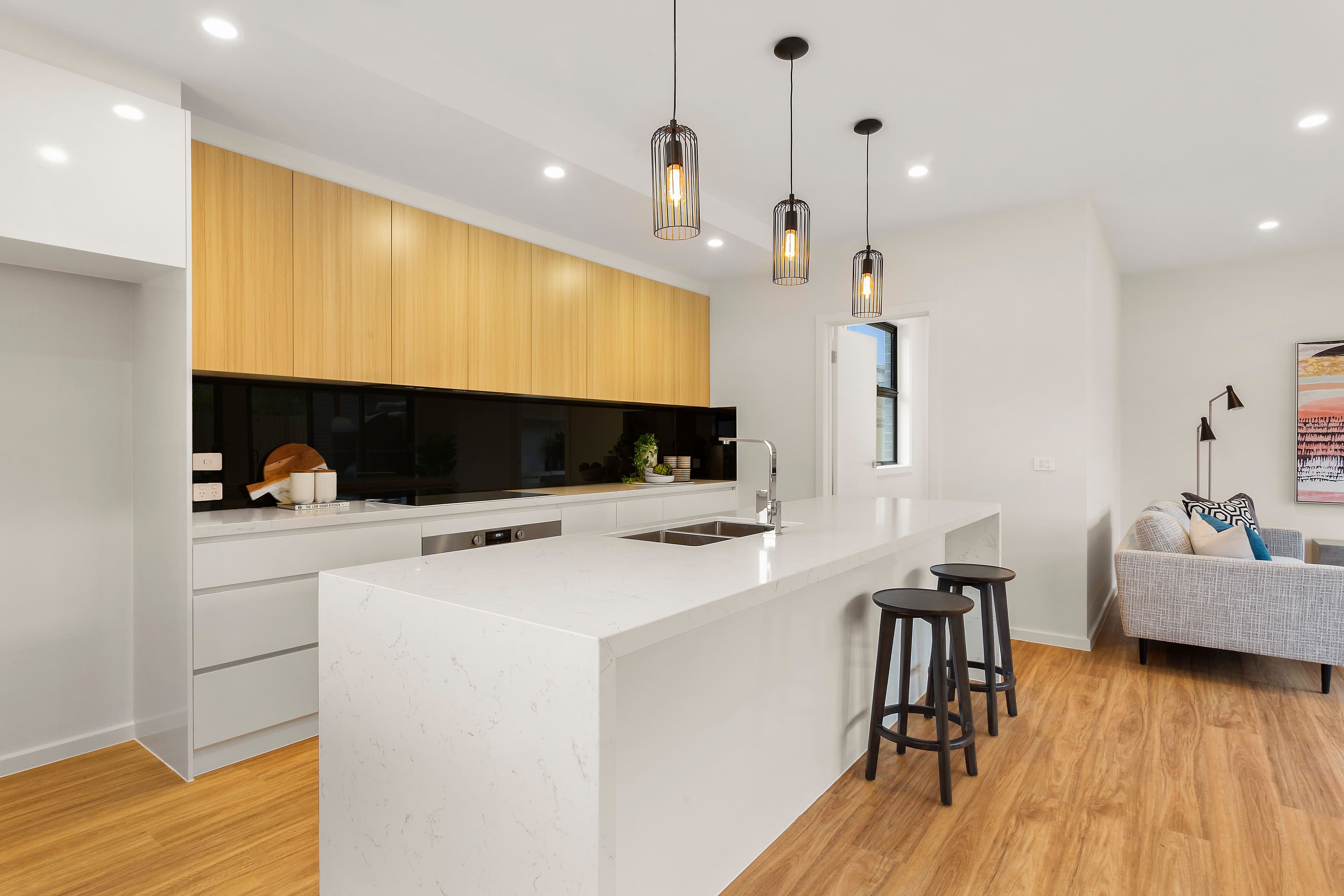 21 Golf Links Avenue, Oakleigh VIC 3166, Oakleigh - Thumbnail 2