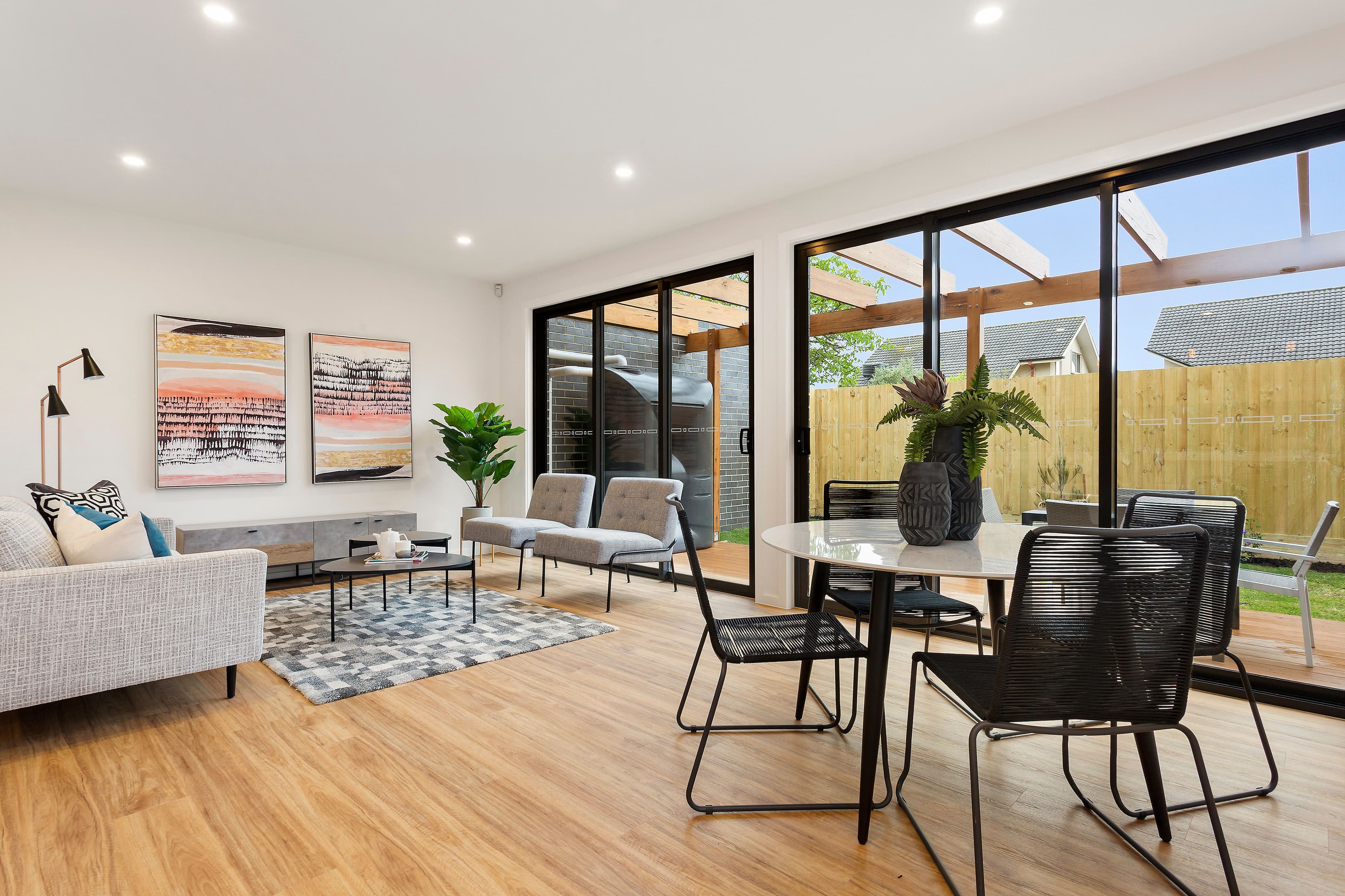 21 Golf Links Avenue, Oakleigh VIC 3166, Oakleigh - Thumbnail 3