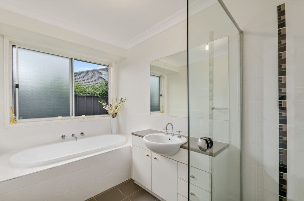 3 Athanlin Avenue, Haywards Bay NSW 2530, Haywards Bay - Thumbnail 4