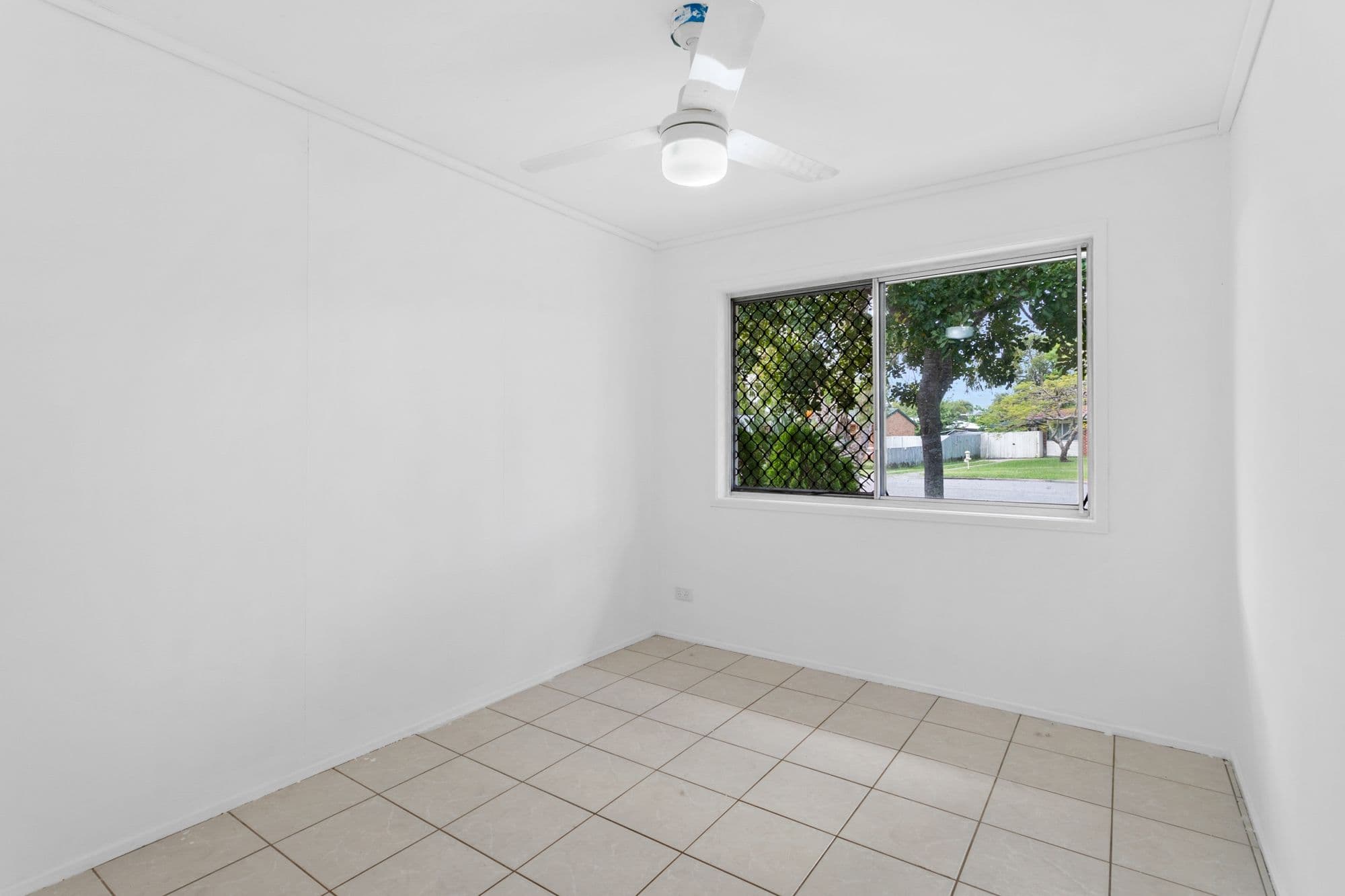 14 Kingfish Street, Deception Bay QLD 4508, Deception Bay - Thumbnail 7