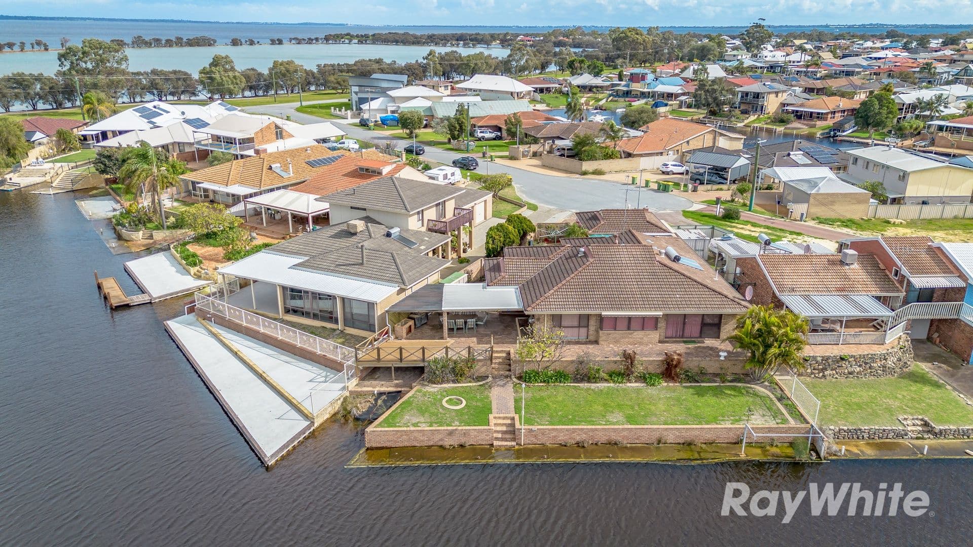 12 Oomoo Place, South Yunderup WA 6208, South Yunderup - Image 1