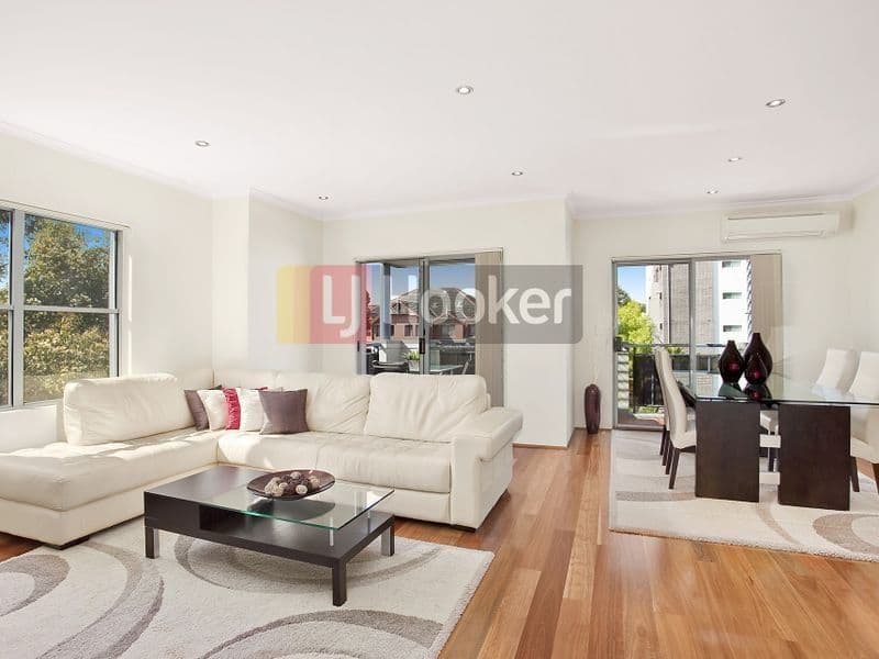 5/5 Williams Parade, Dulwich Hill - Image 1