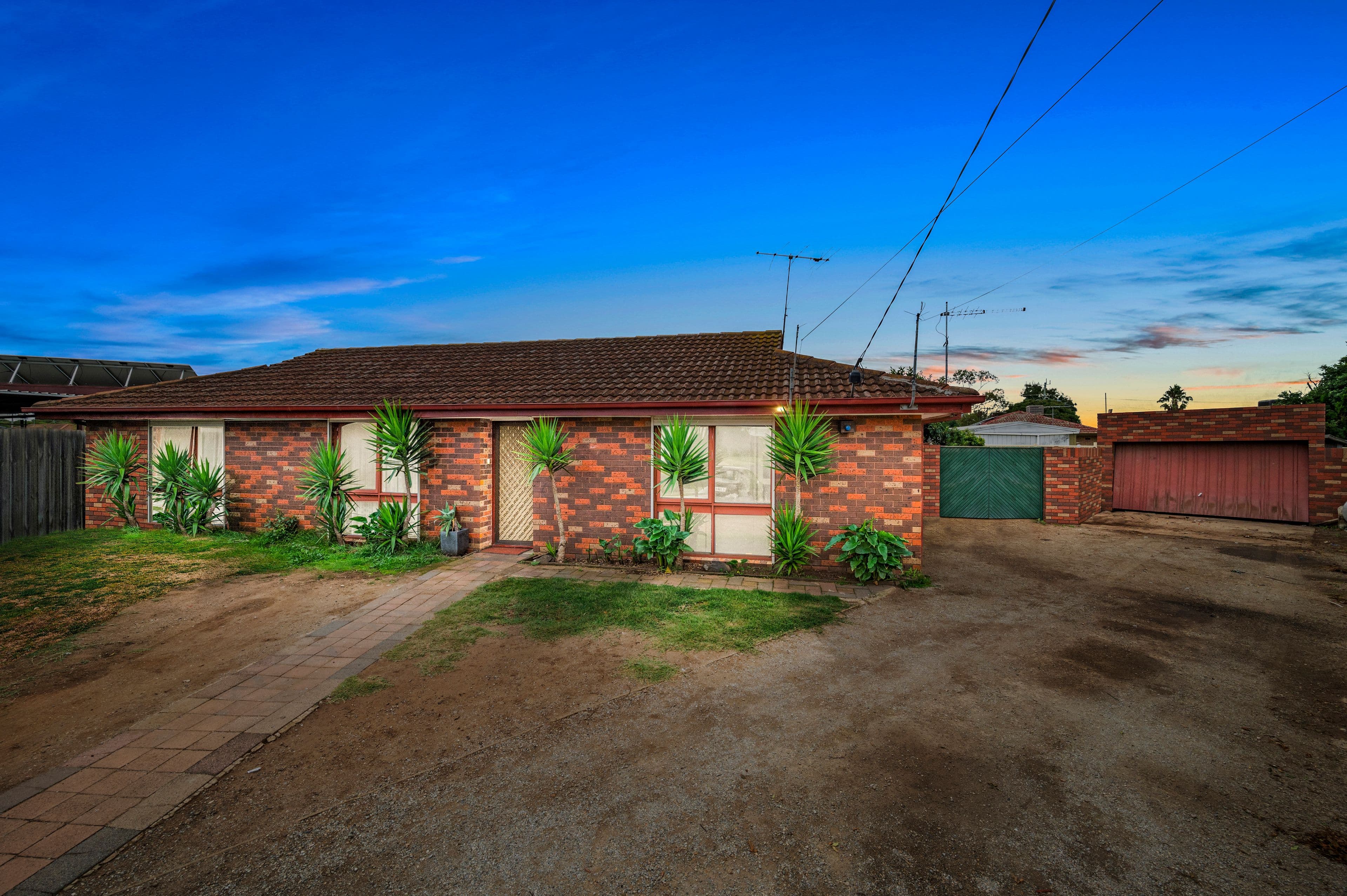 5 Kyora Court, Melton VIC 3337, Melton - Thumbnail 2