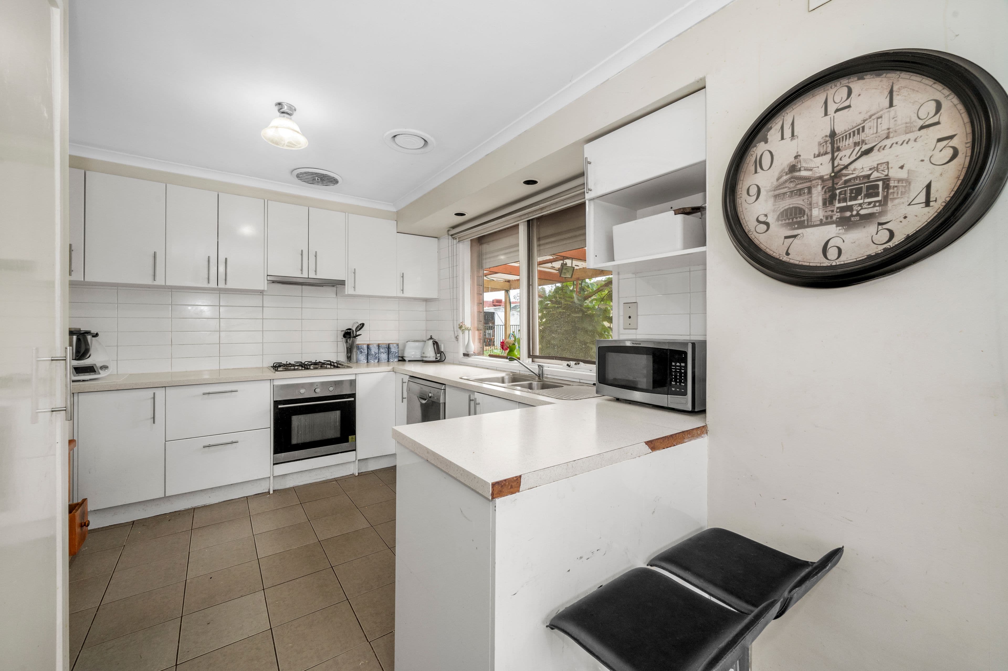 5 Kyora Court, Melton VIC 3337, Melton - Thumbnail 7