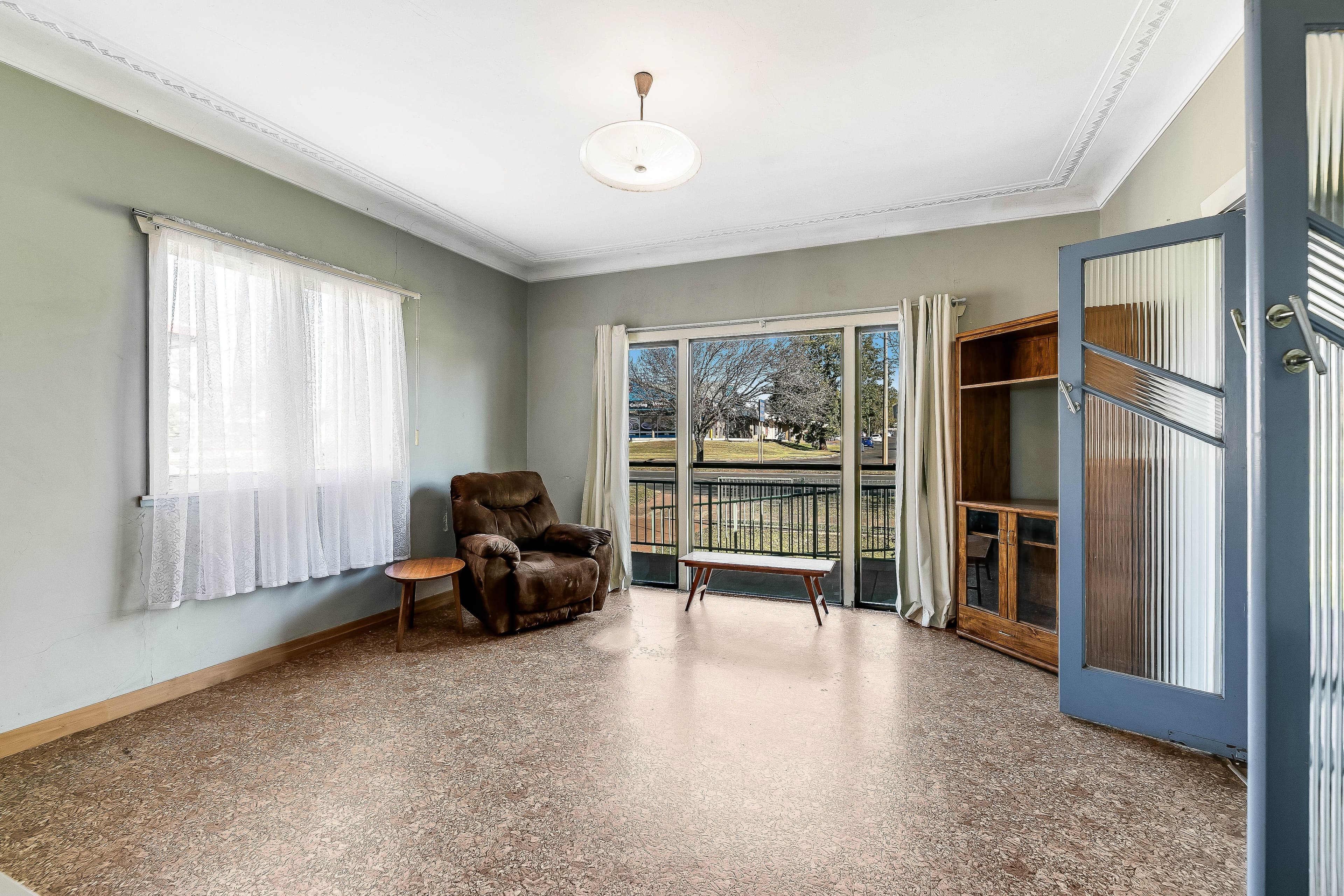 259 Taylor Street, Wilsonton QLD 4350, Wilsonton - Thumbnail 4
