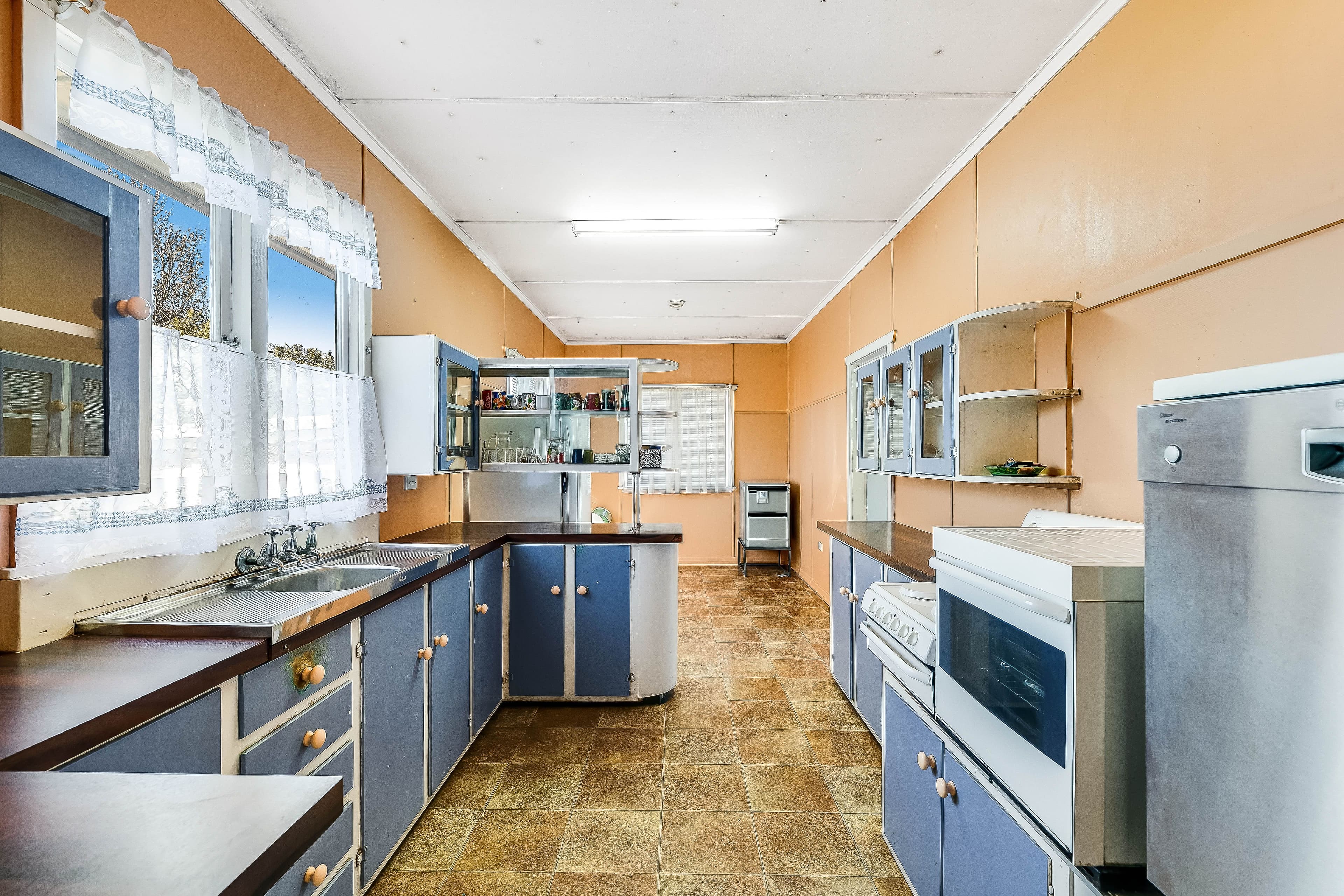 259 Taylor Street, Wilsonton QLD 4350, Wilsonton - Thumbnail 5