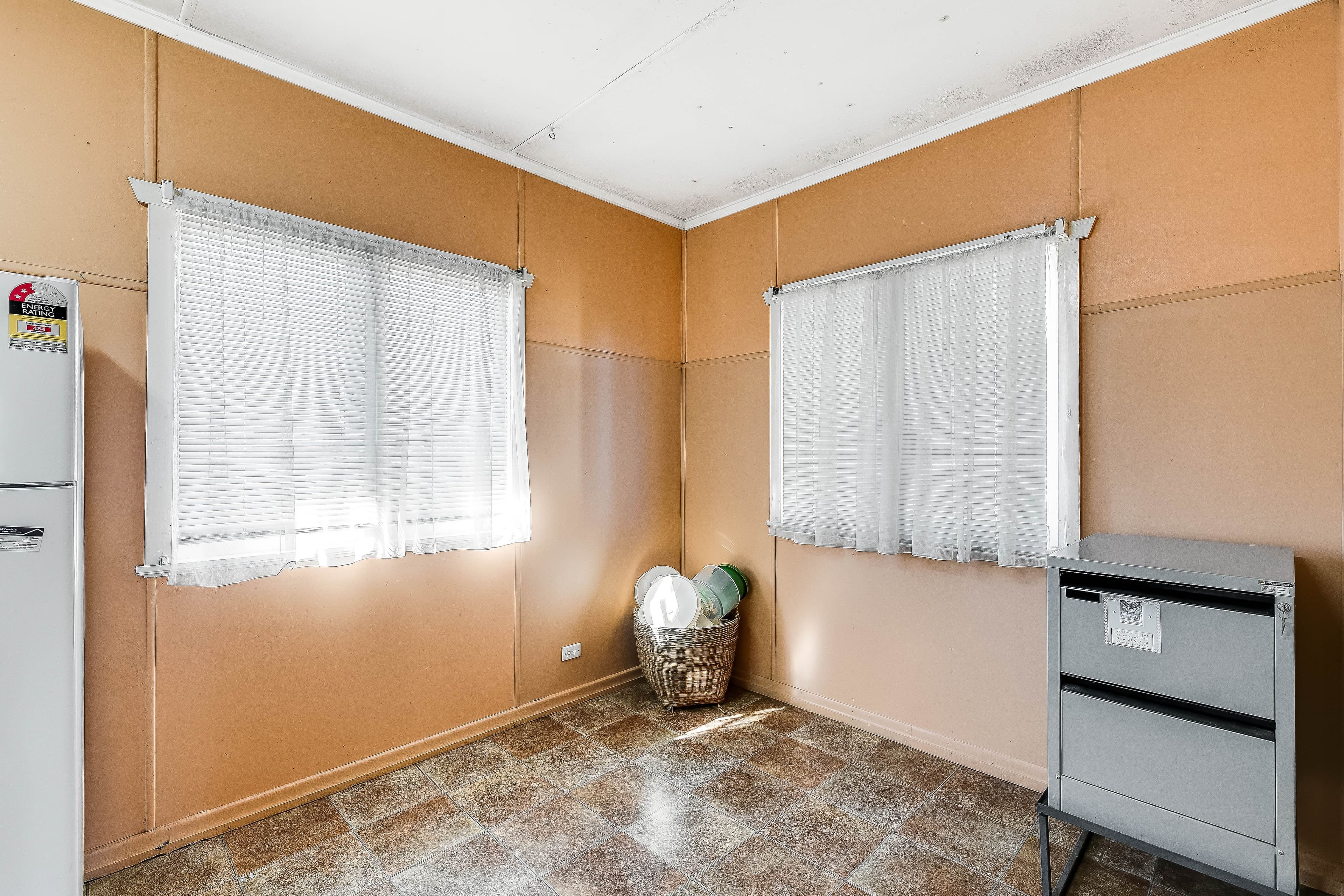 259 Taylor Street, Wilsonton QLD 4350, Wilsonton - Thumbnail 6