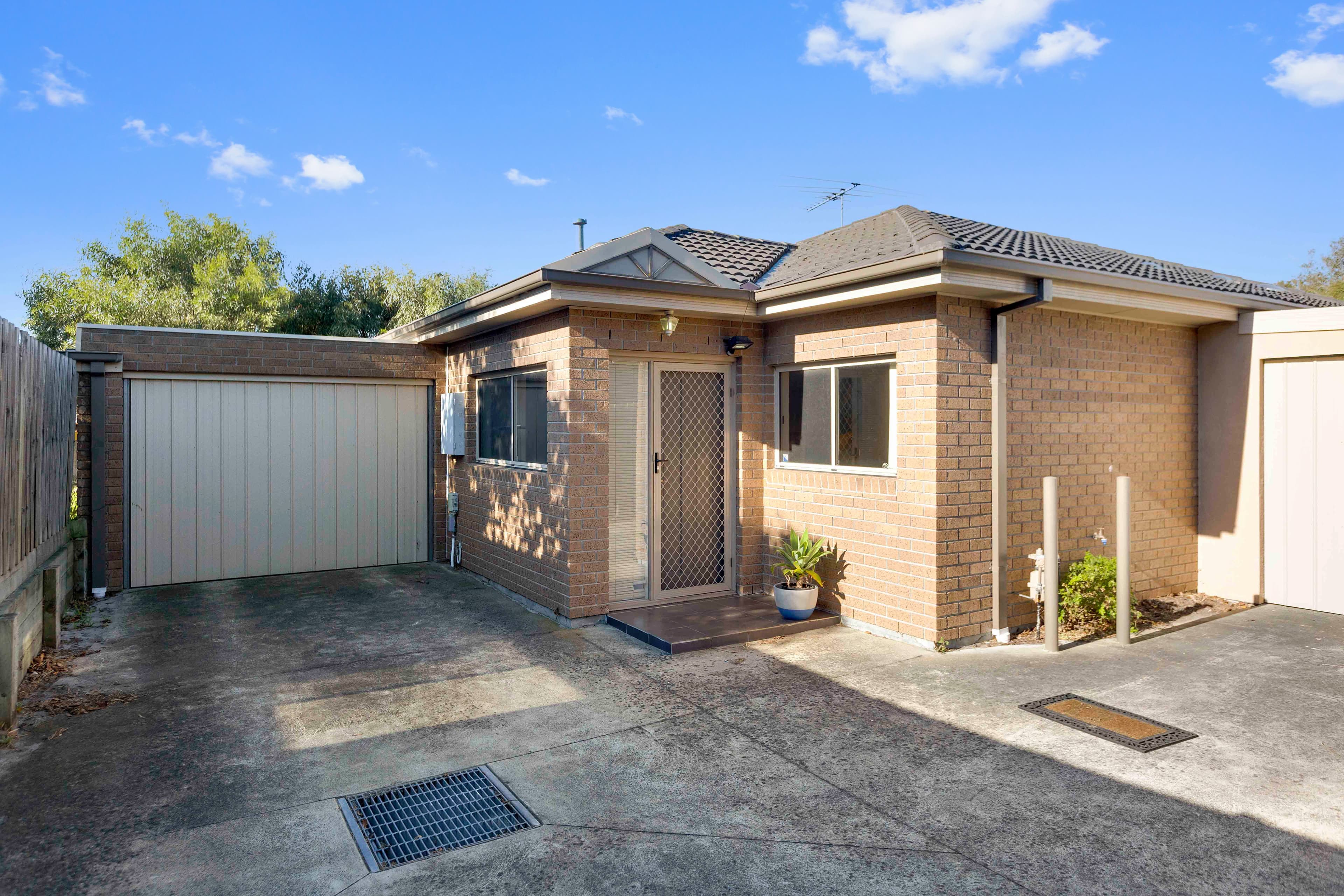 97 Aspire Boulevard, Plumpton - Image 1