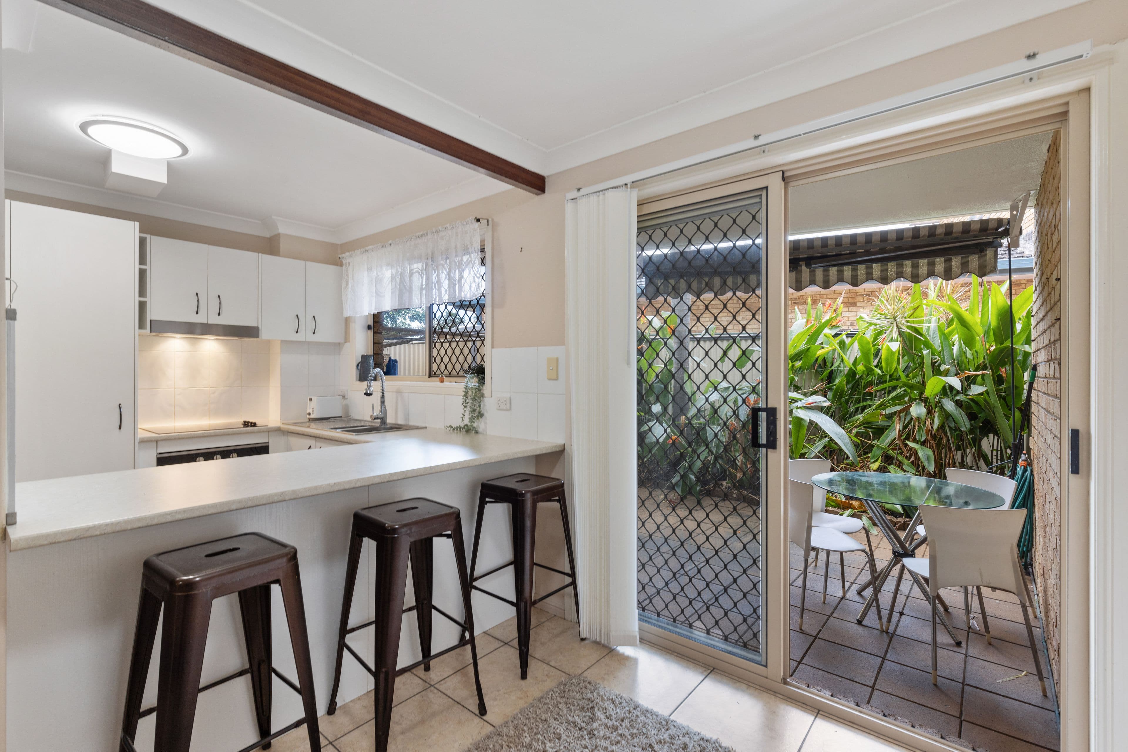 5 Clark Terrace, Sandstone Point QLD 4511, Sandstone Point - Thumbnail 3