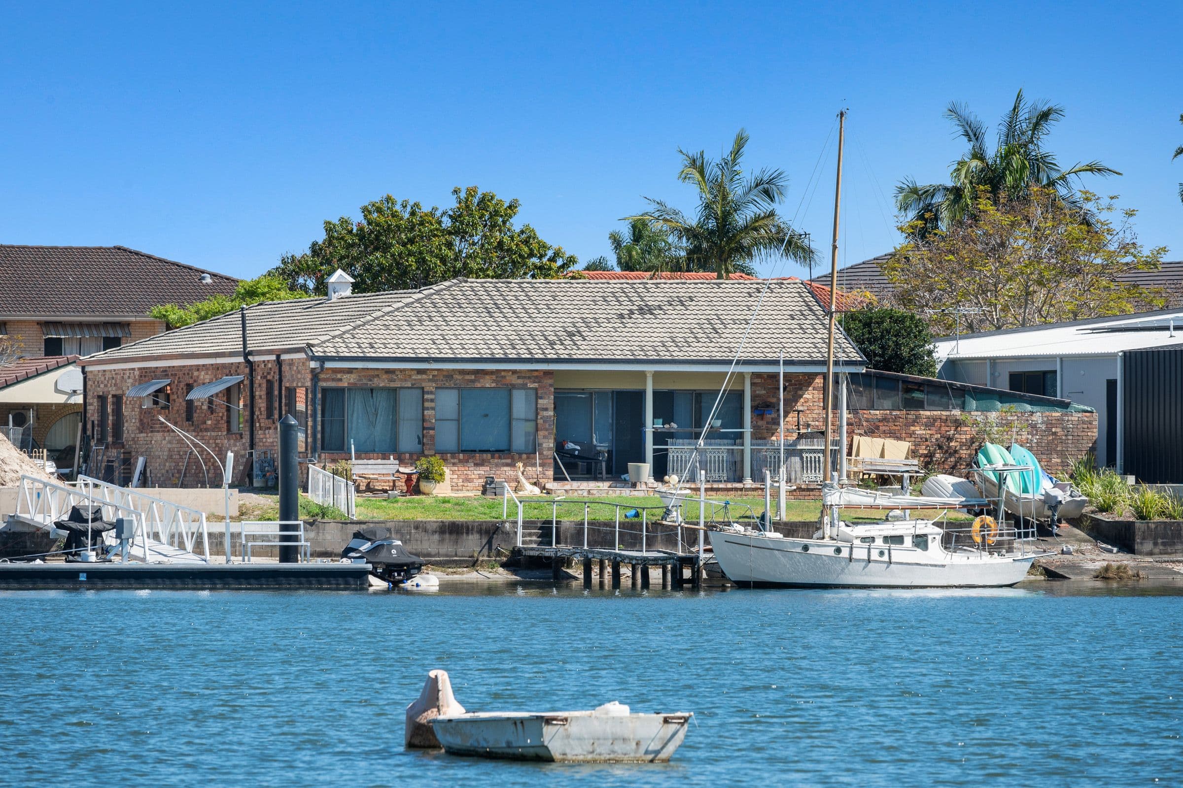 19 Lindsay Parade, Paradise Point QLD 4216, Paradise Point - Thumbnail 7
