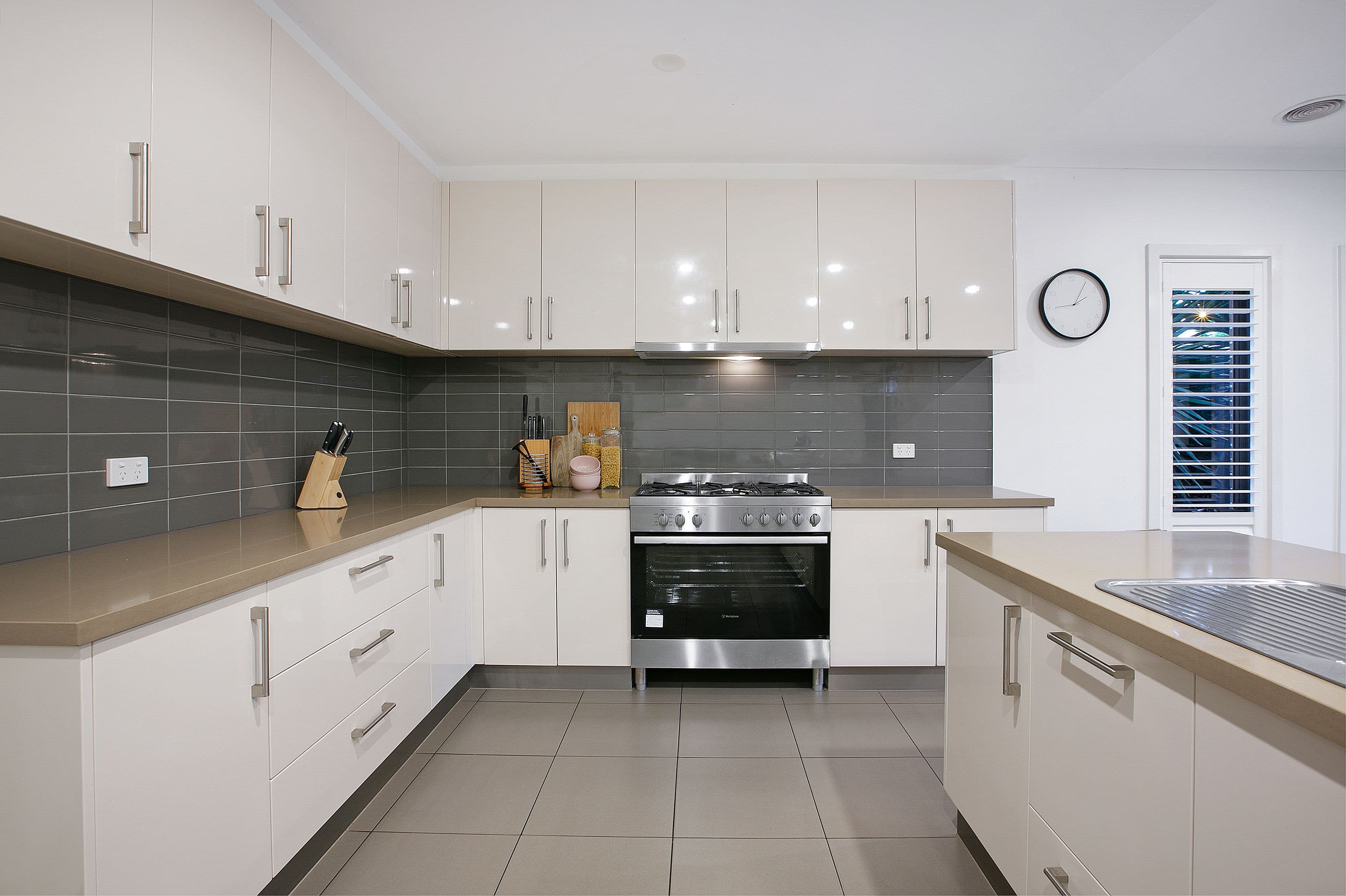 8 Clovemont Way, Bundoora VIC 3083, Bundoora - Thumbnail 5