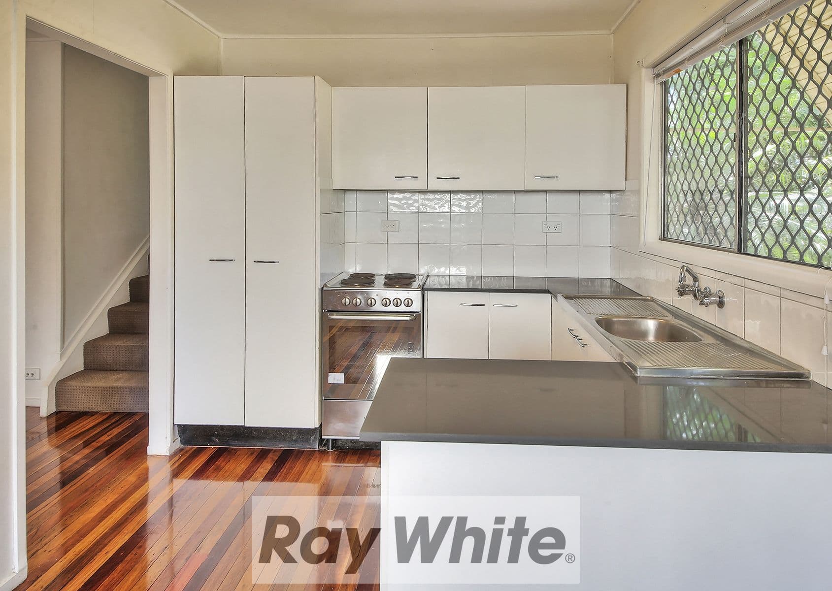 96 Jean Street, Woodridge QLD 4114, Woodridge - Thumbnail 5