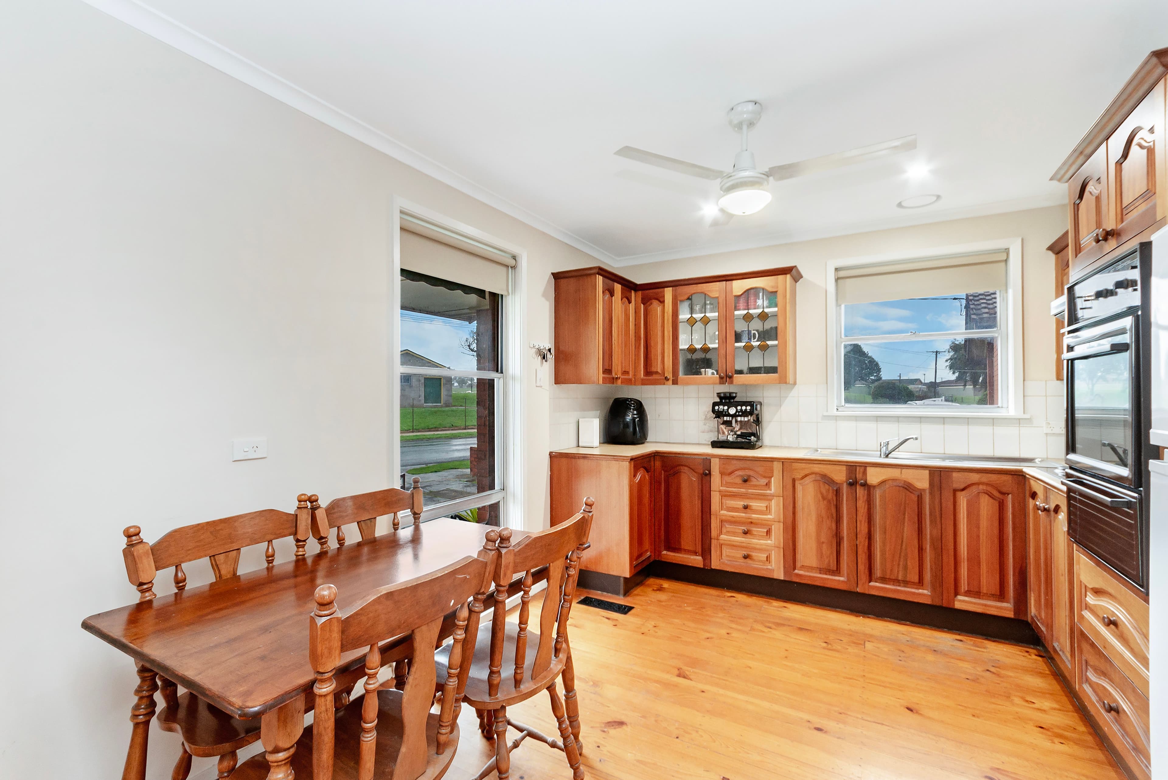 43 Fairfax Avenue, Warrnambool VIC 3280, Warrnambool - Thumbnail 3